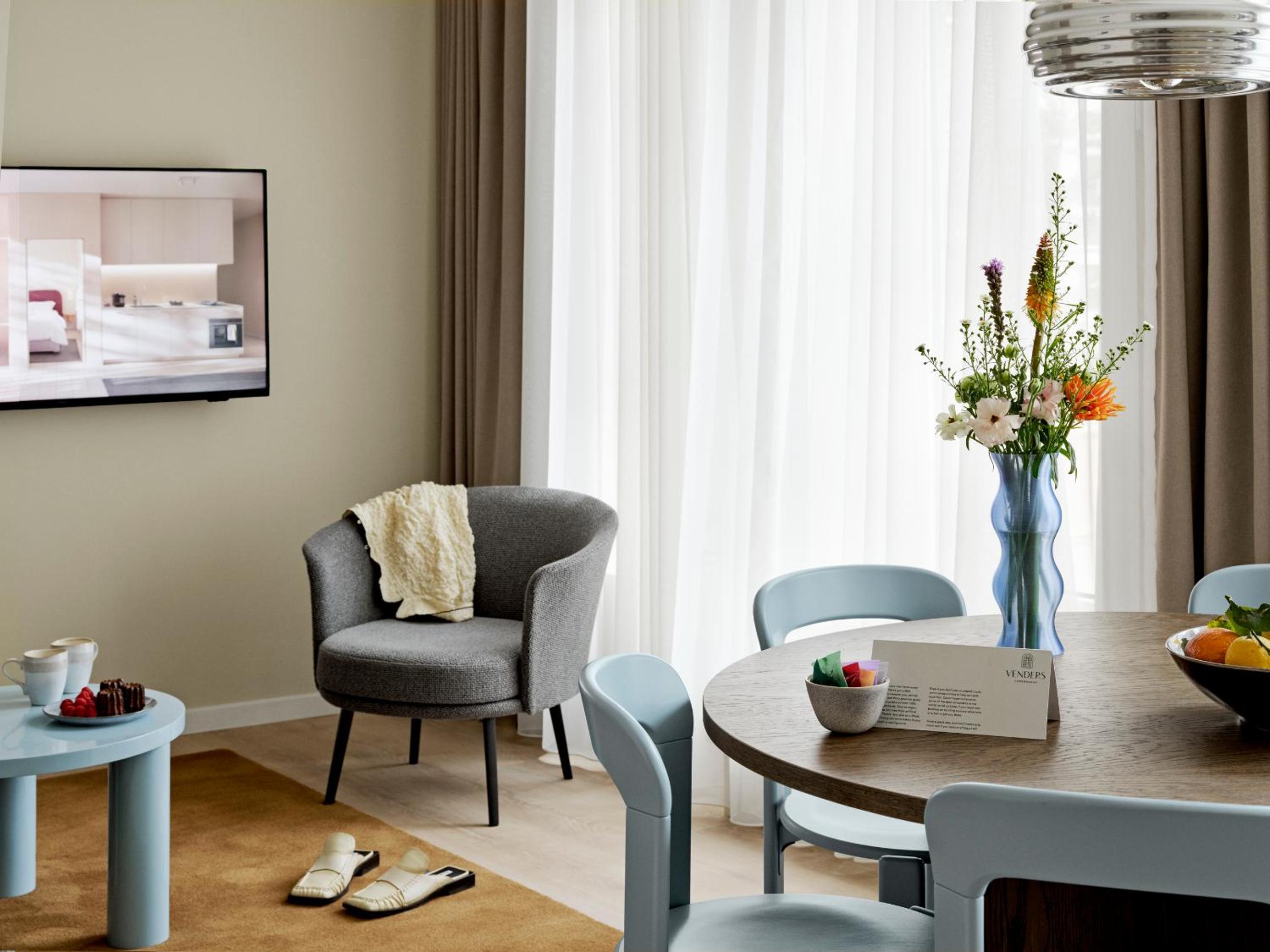 Apartment with Balcony