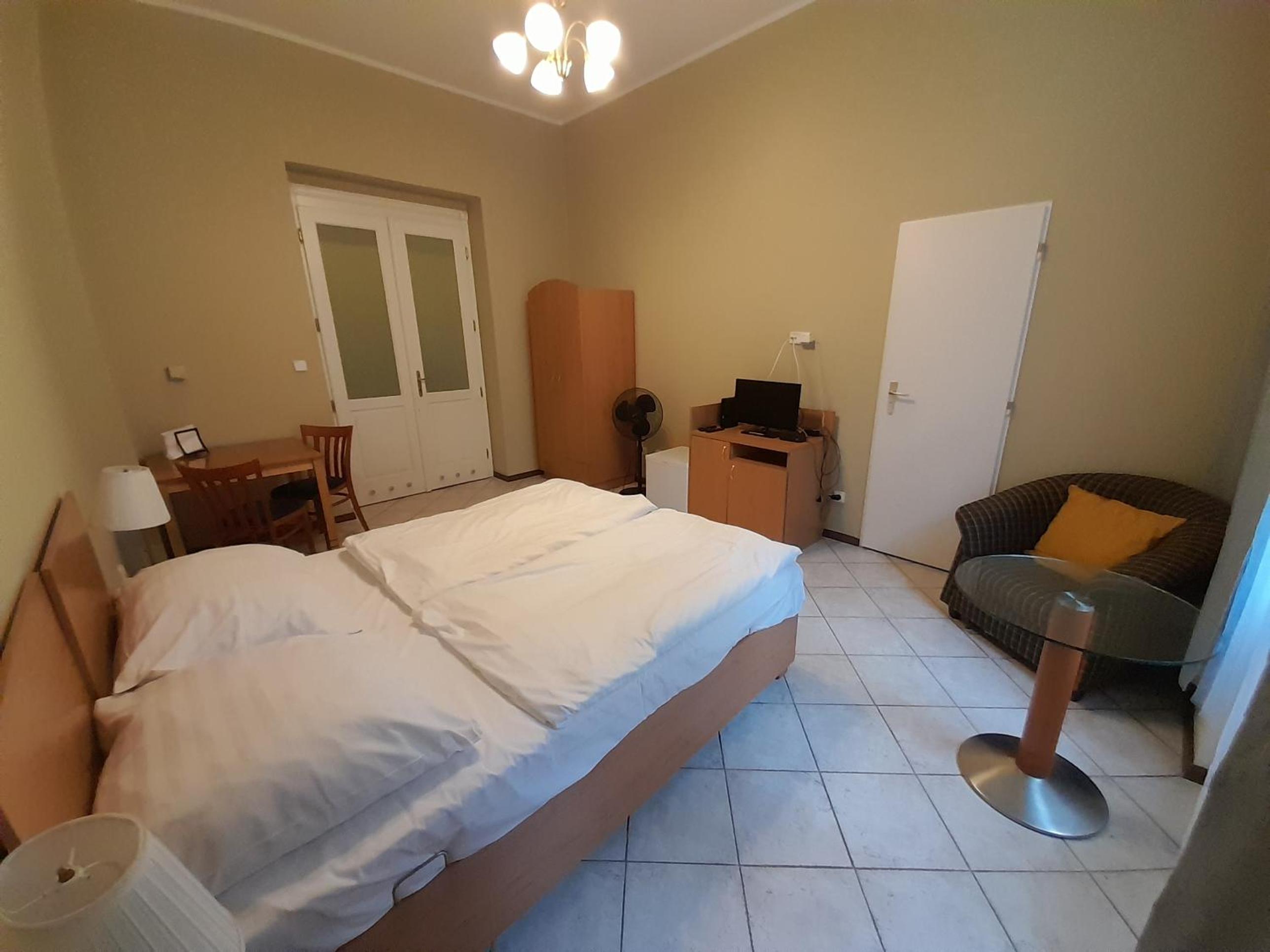 Double or Twin Room with Private Bathroom