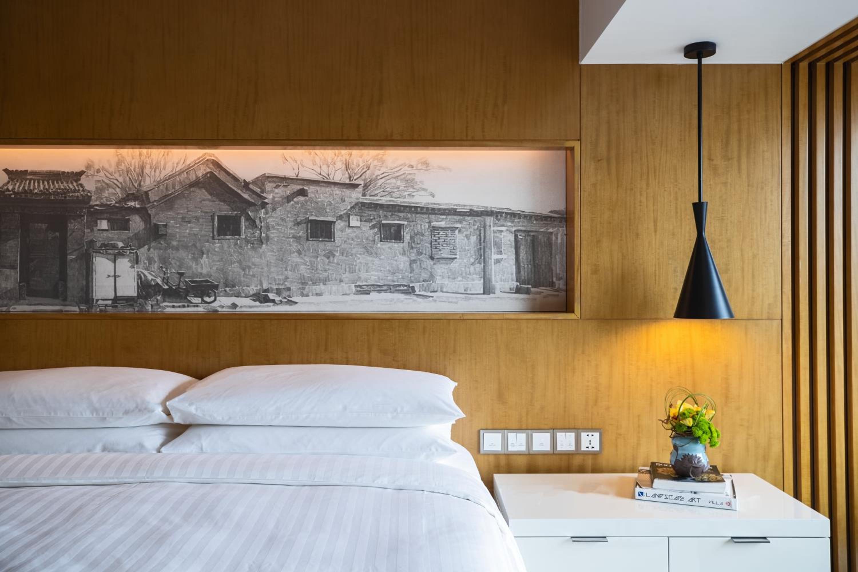 King Room with City View on High Floor