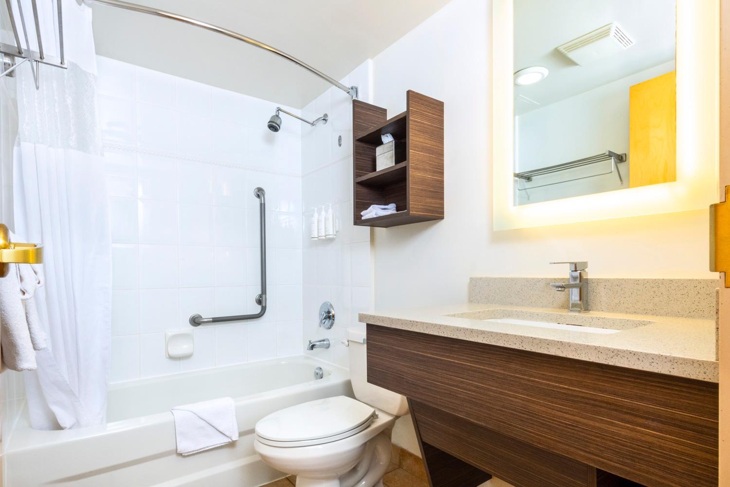 King Room - Disability Access/Non Smoking 