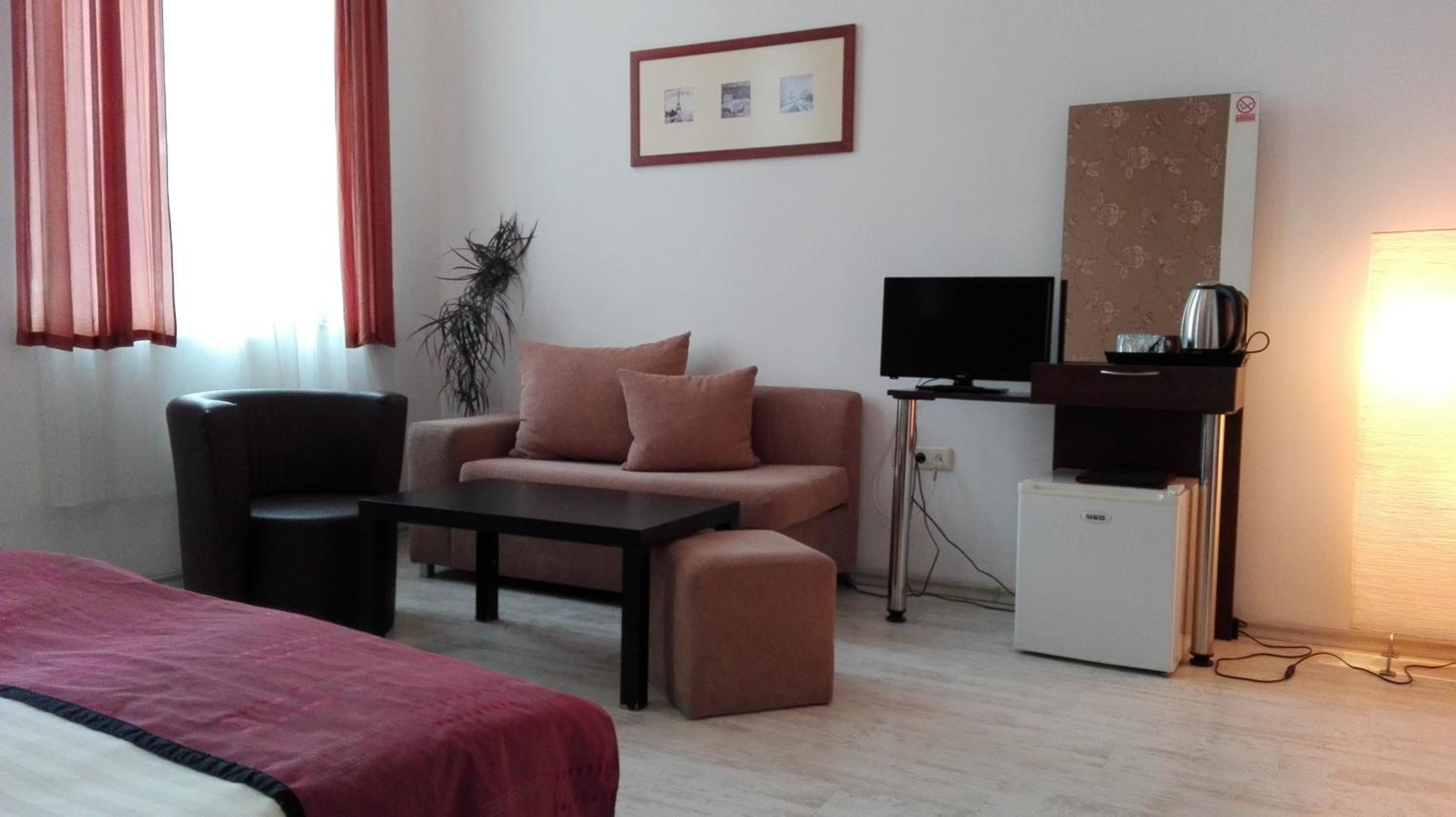 Deluxe Double or Twin Room