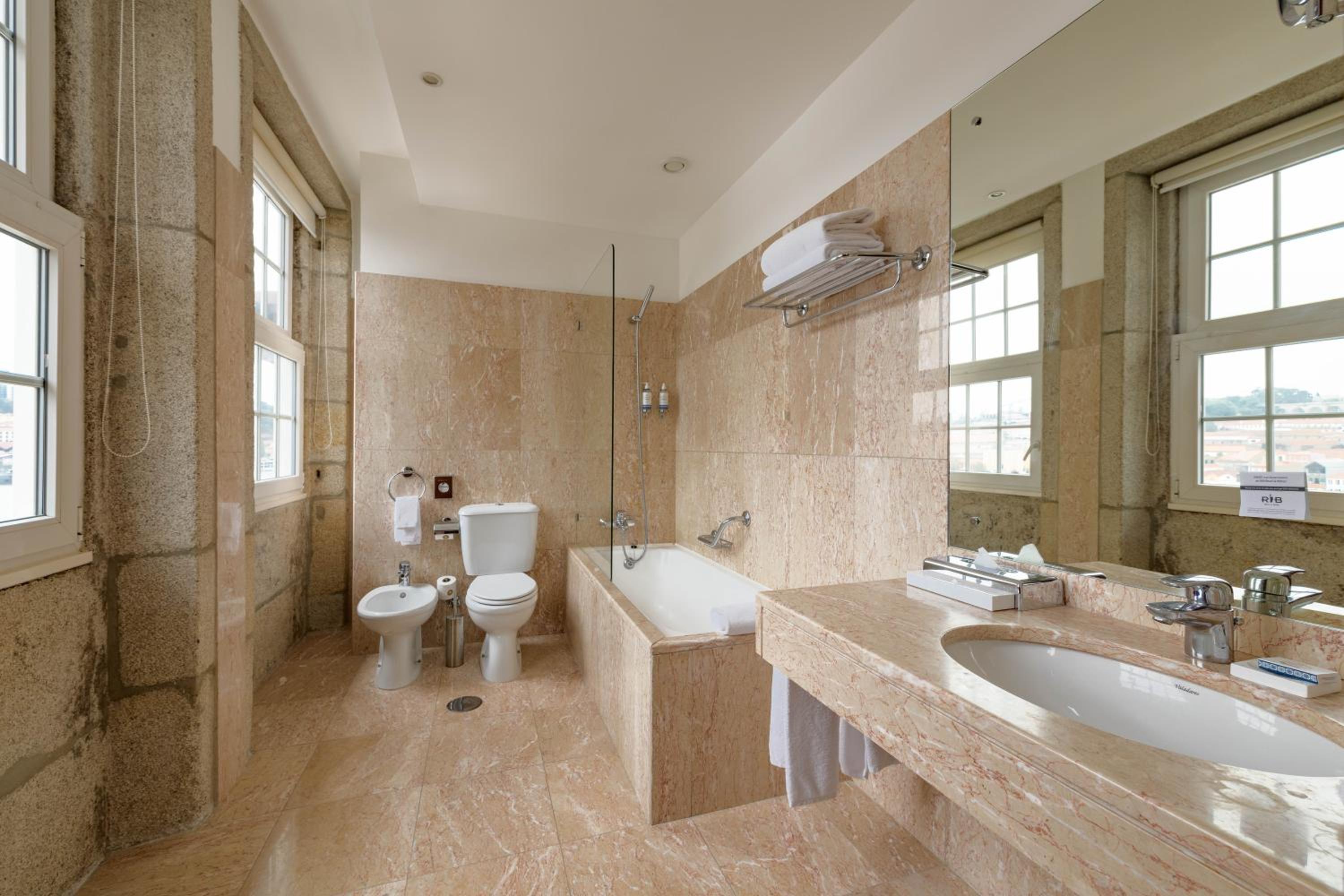 Double or Twin Vintage Grand with View