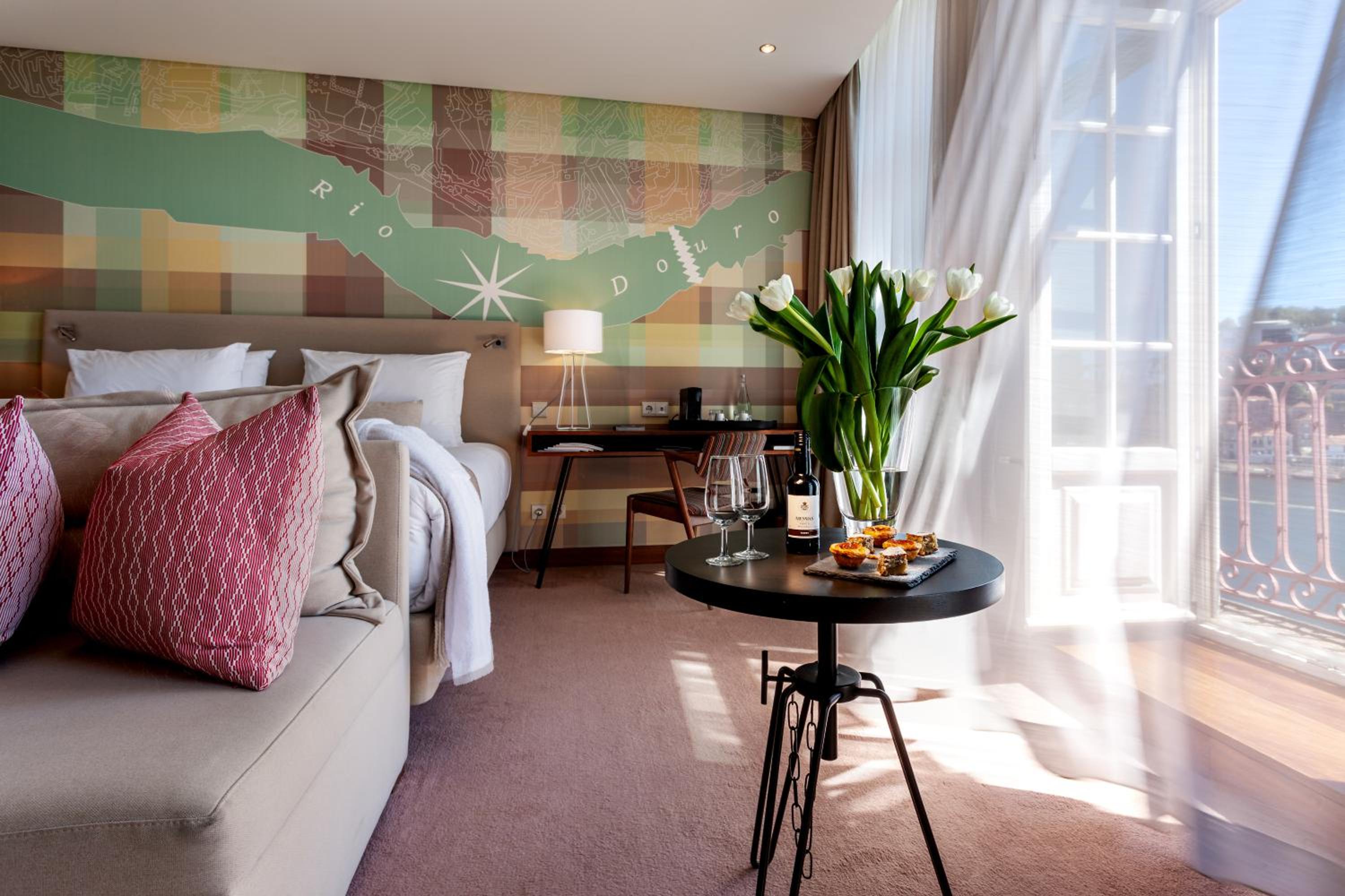 Double or Twin Vintage Grand with balcony 