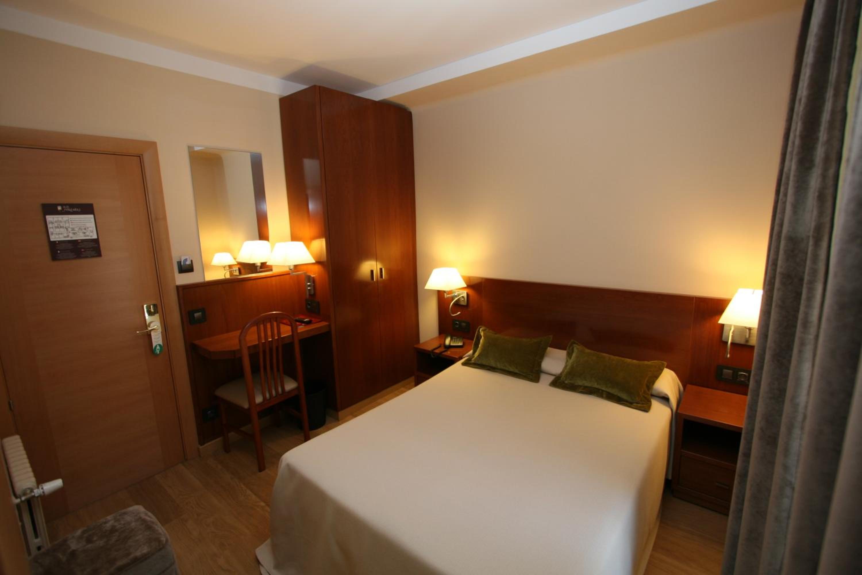 Economy Small Double Room