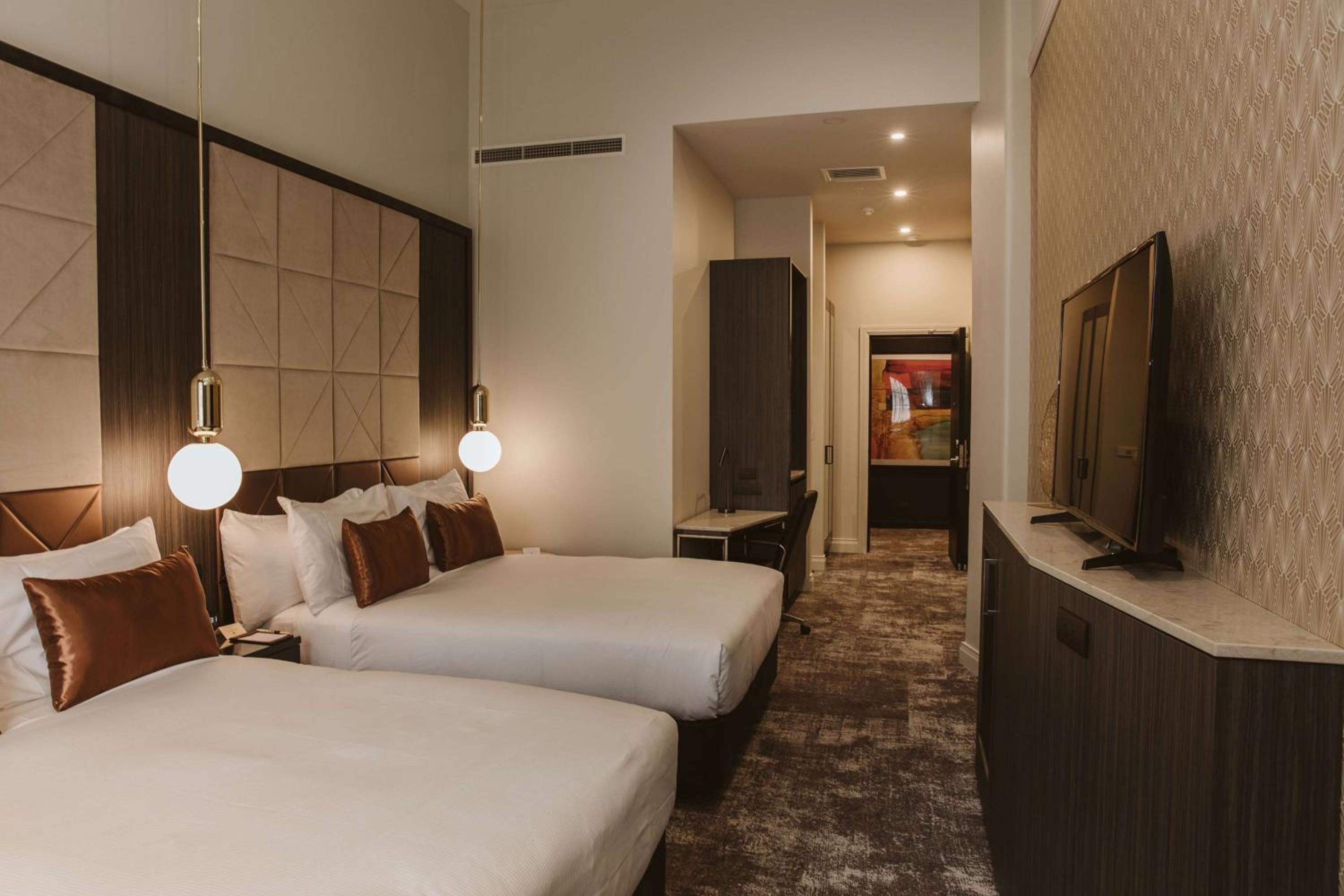 Deluxe Queen Room with Two Queen Beds