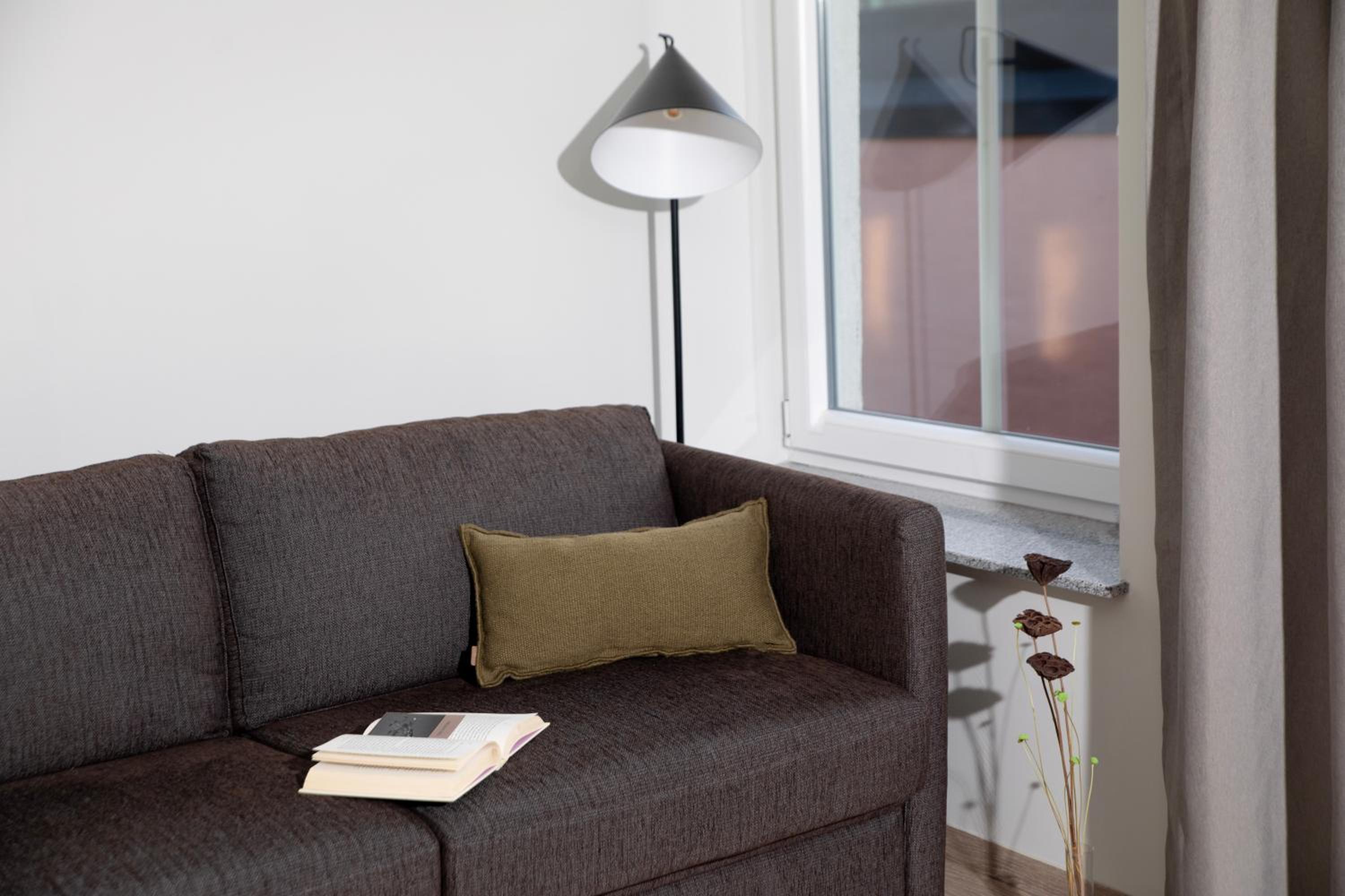 King Studio with Sofa Bed