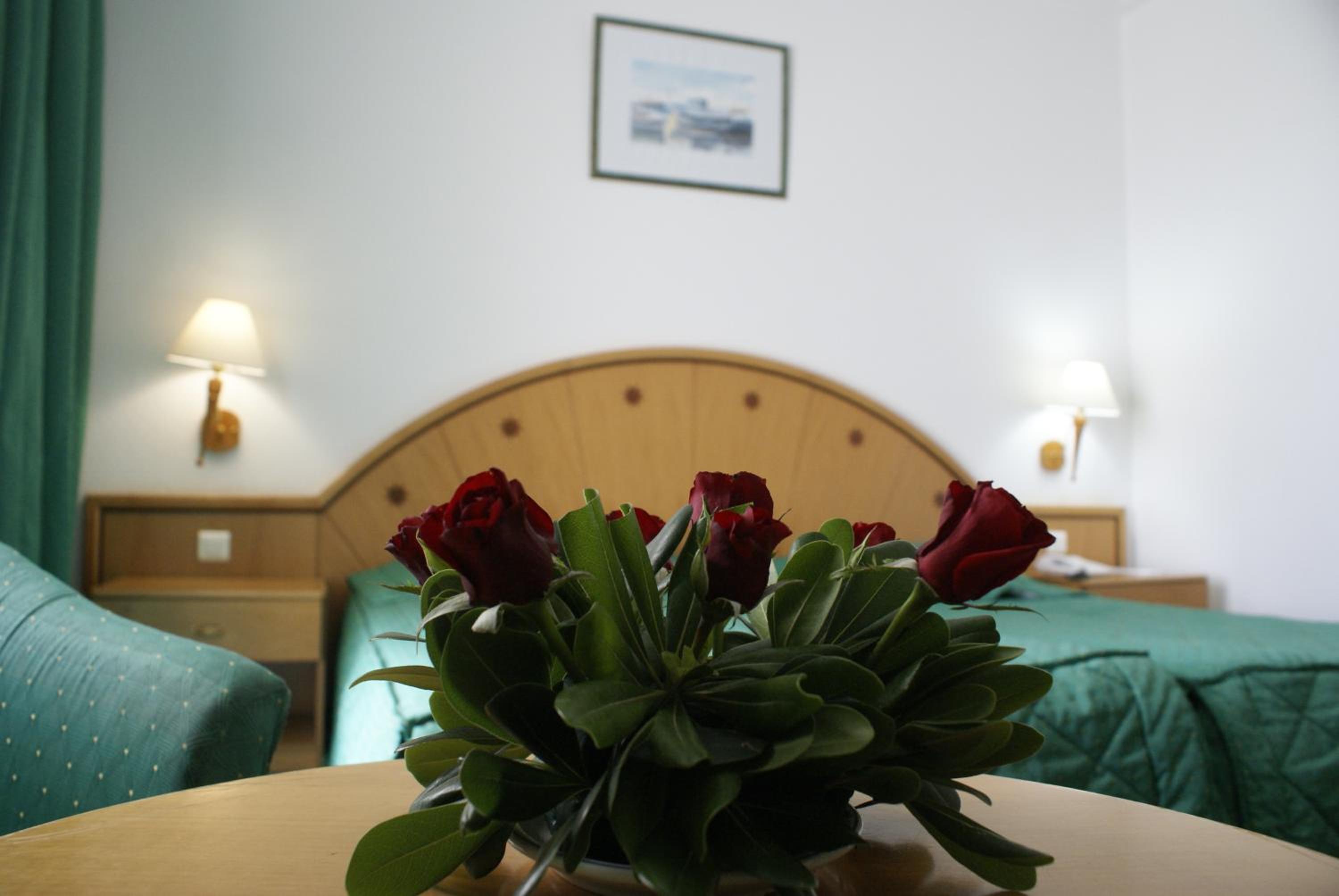 Quadruple Room with Sea View