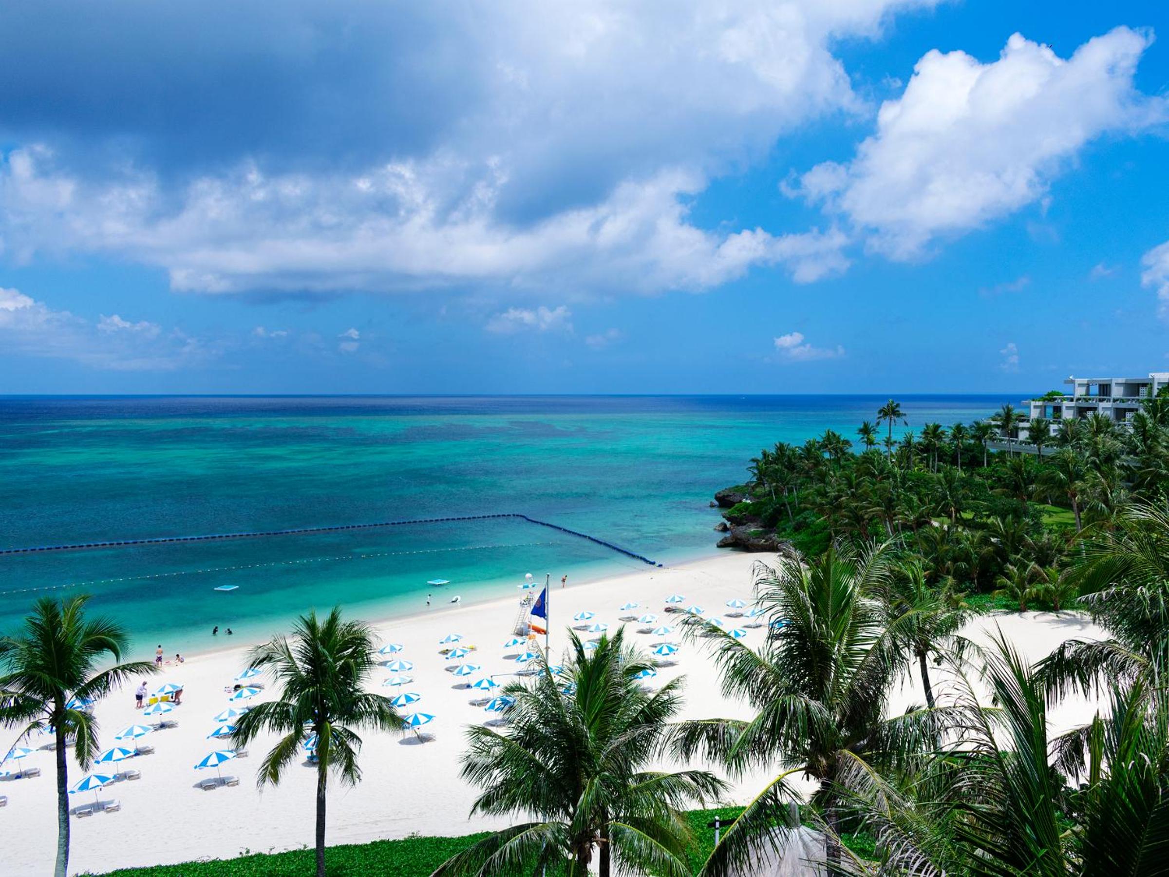 Club Luxury Room with Ocean View and Lounge Access - Non-Smoking