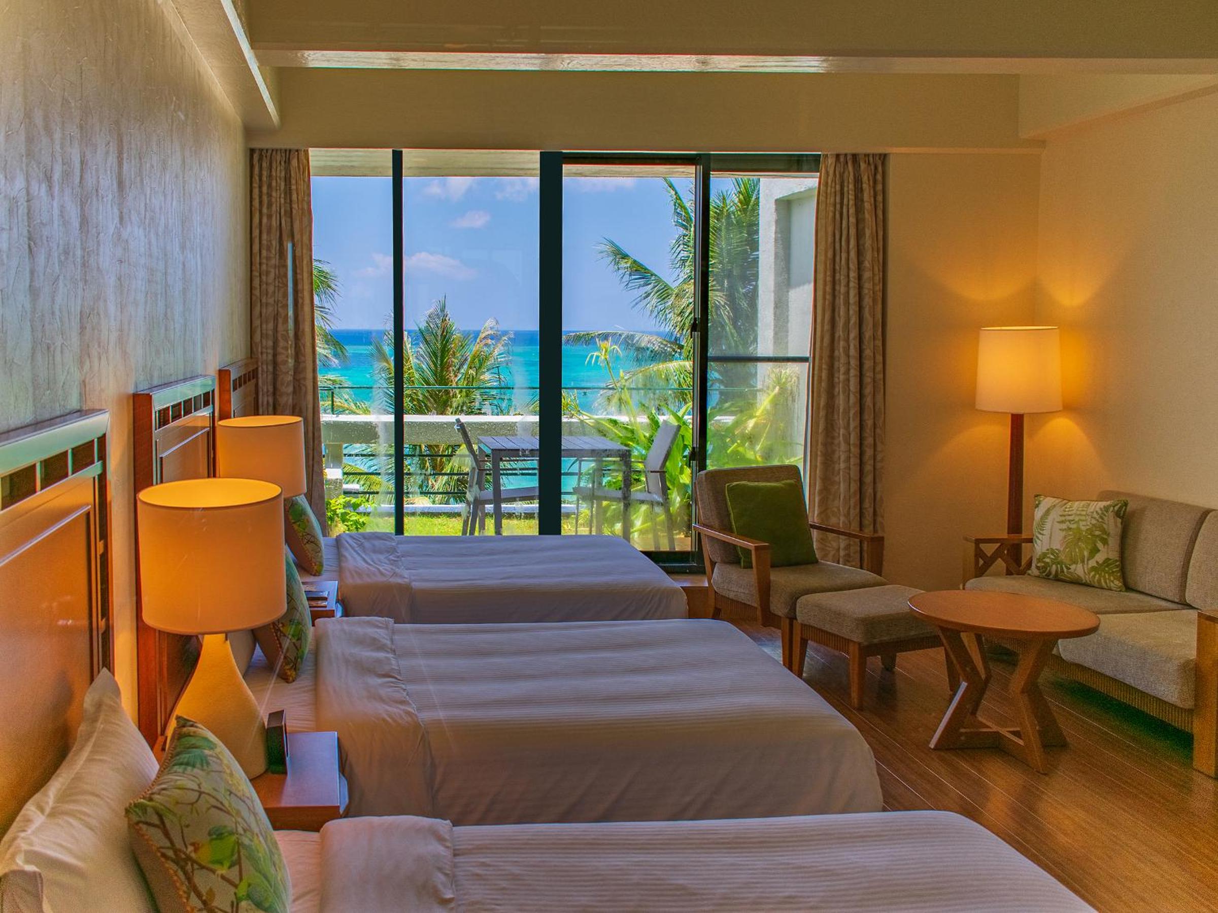 Club Deluxe Room with Ocean View and Lounge Access - Non-Smoking