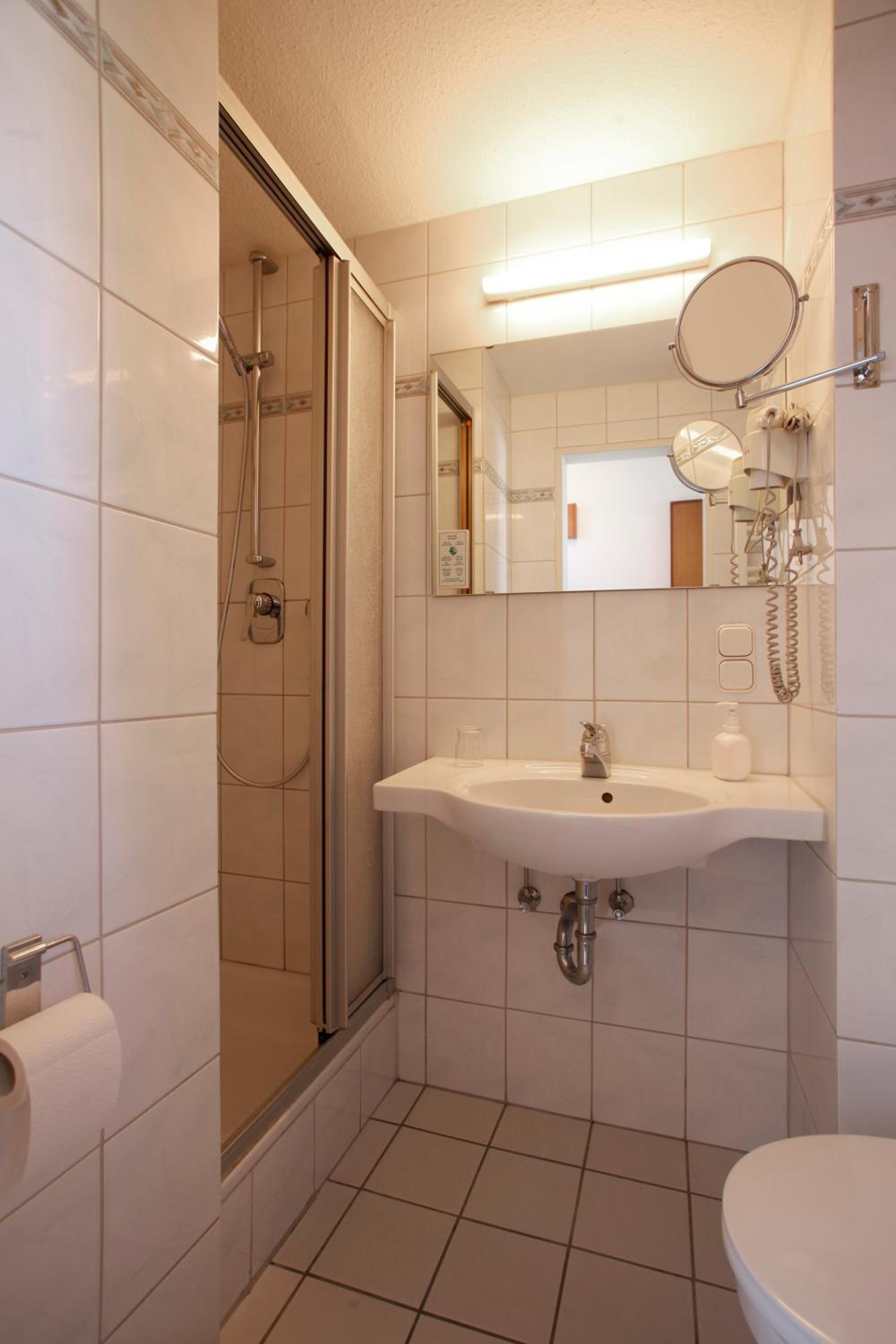 Standard Single Room