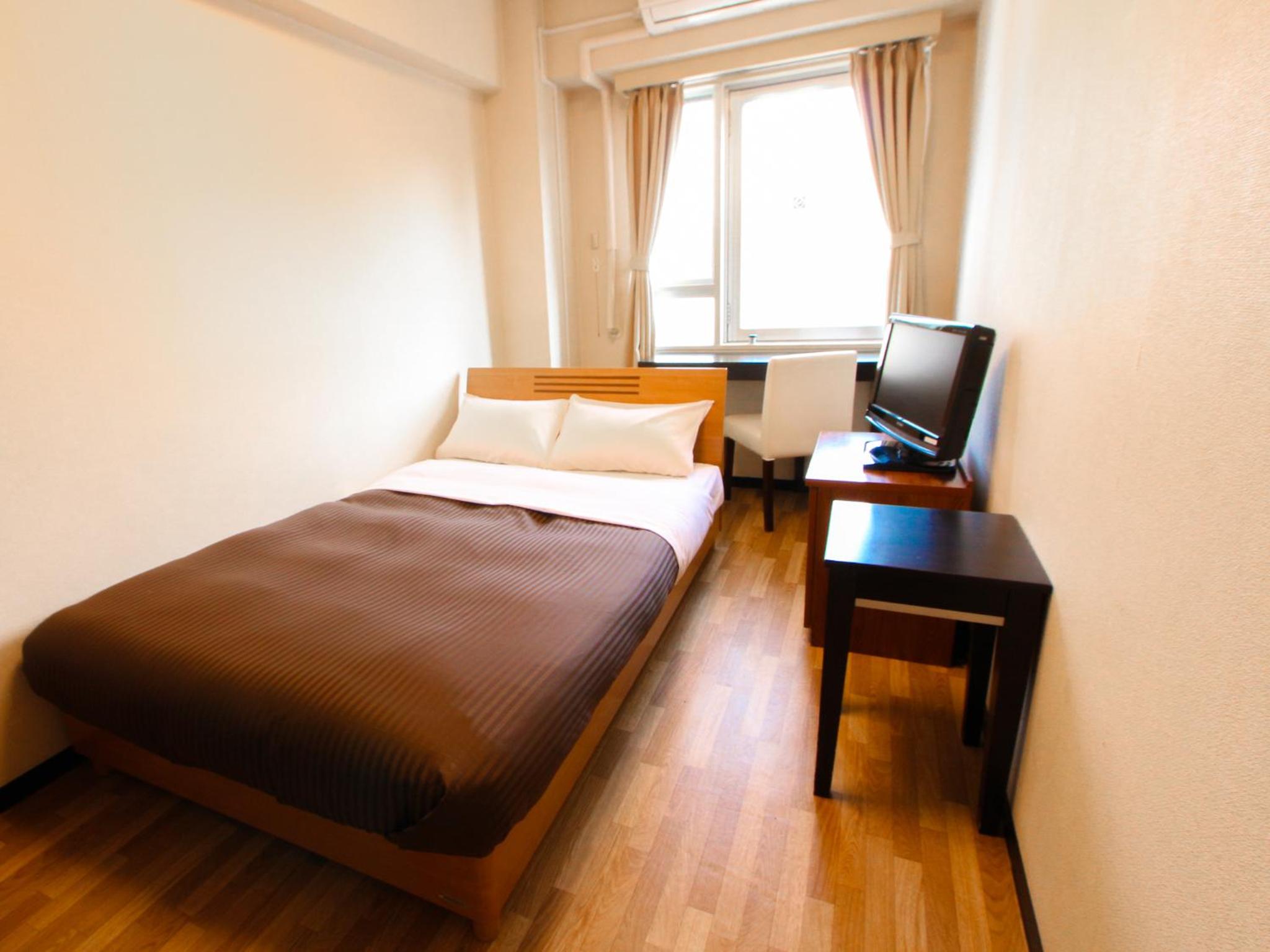Double Room with Small Double Bed - Smoking