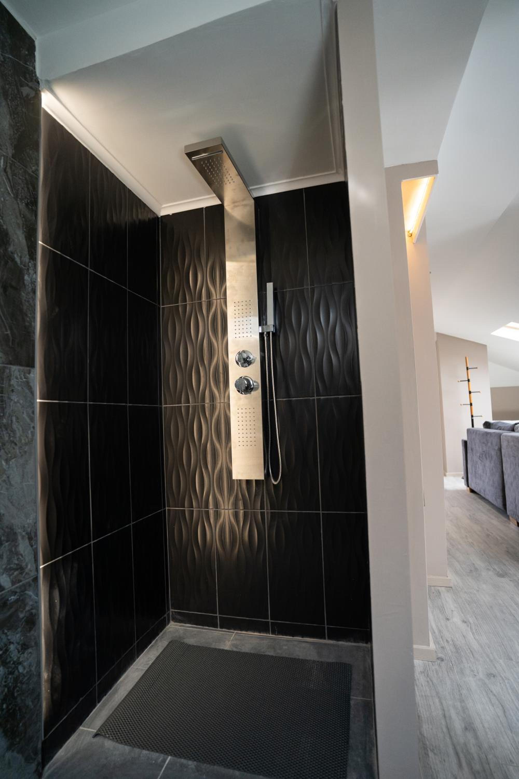 Family Room with Sea View