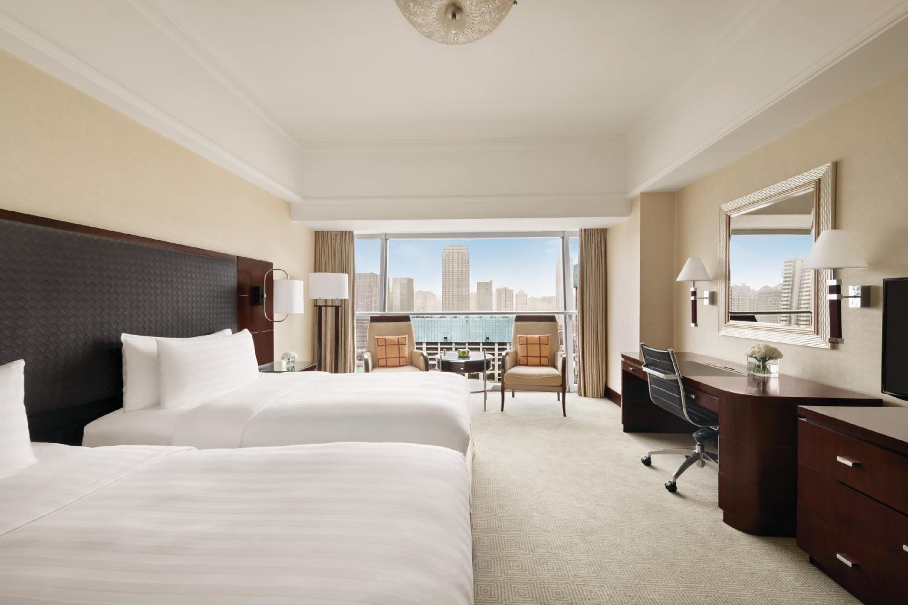 Deluxe Twin Room with City View