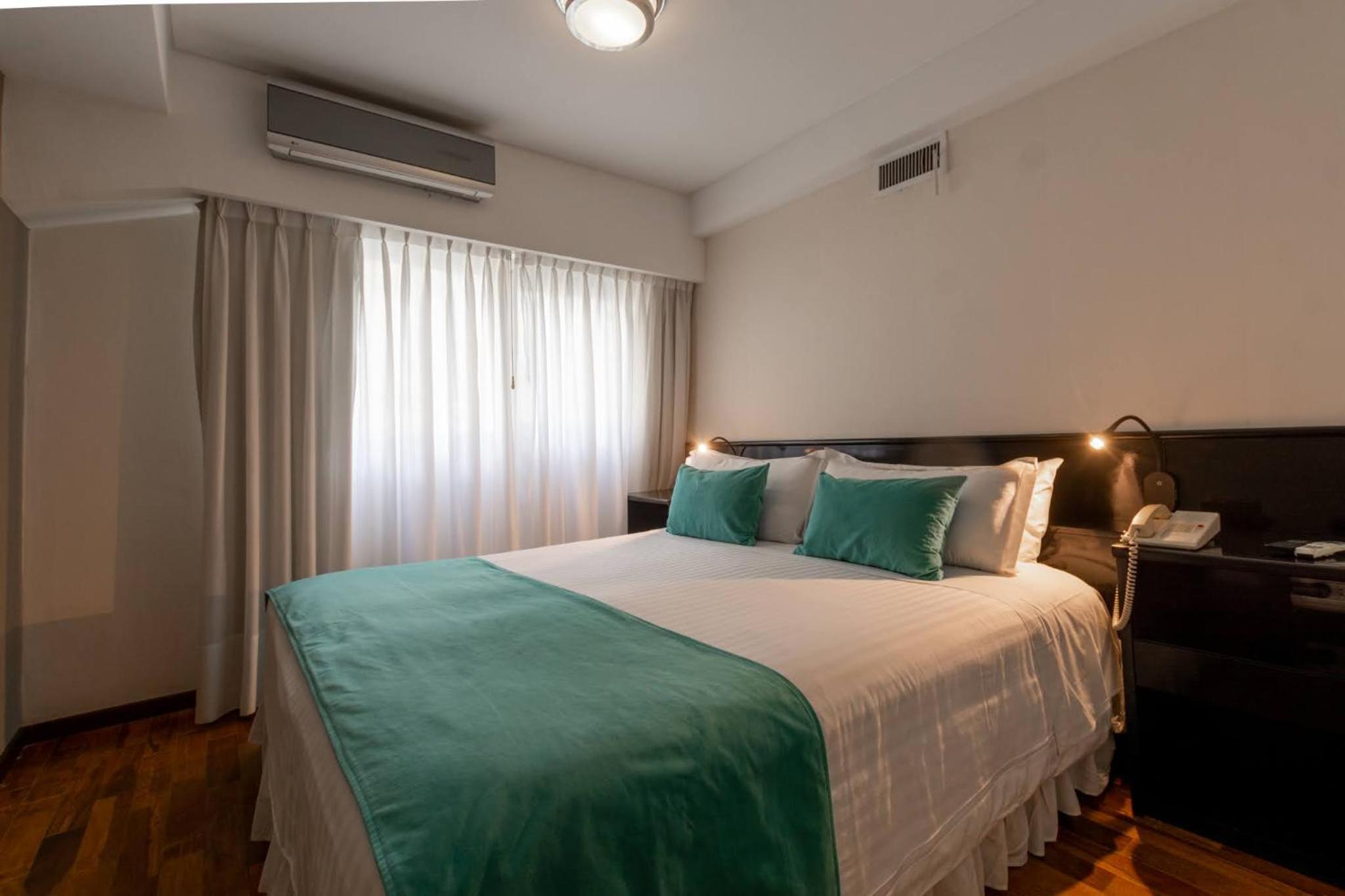 Premium Suite Superior (2 Adults)