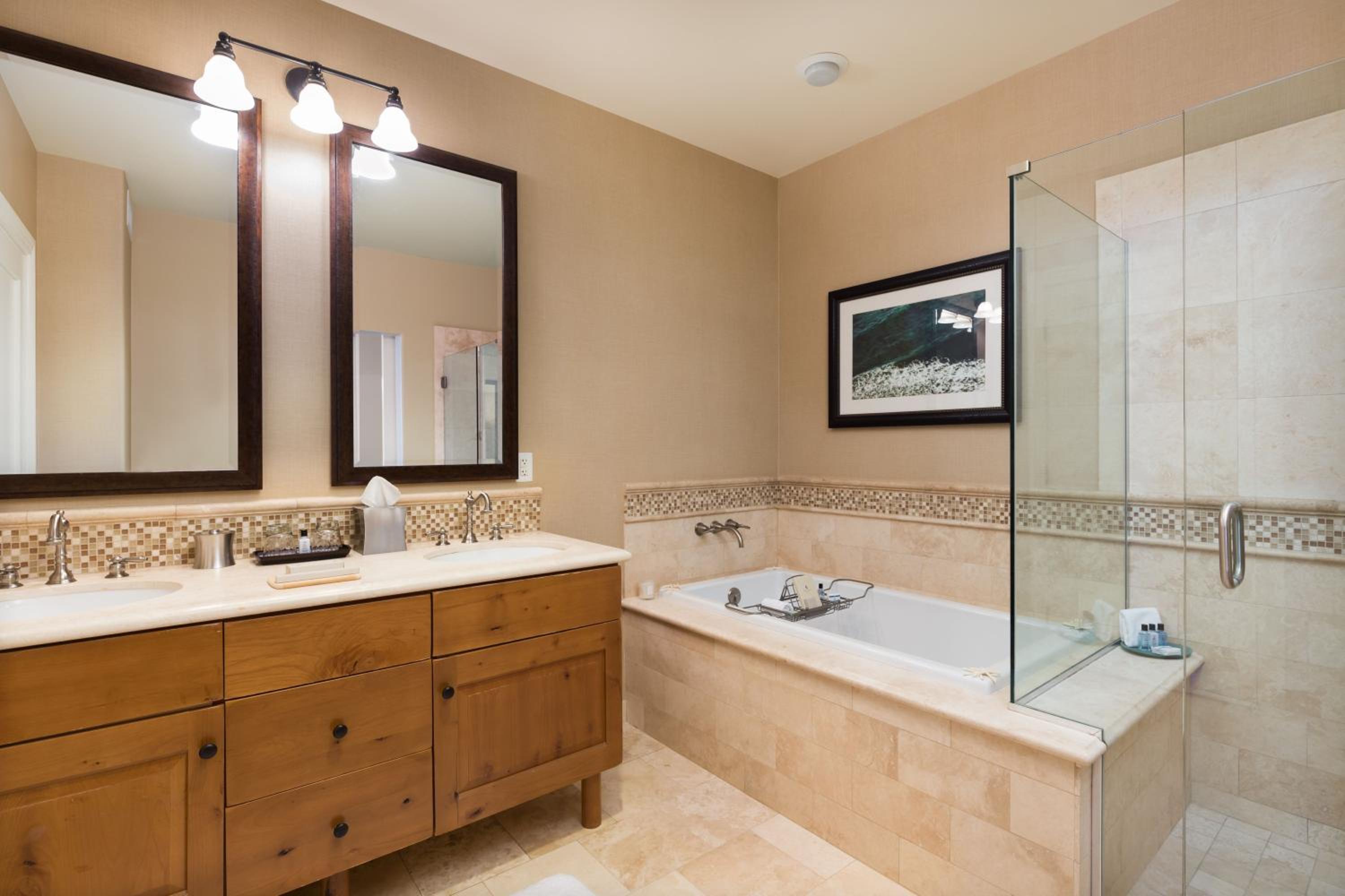 2-Bedroom Bungalow King