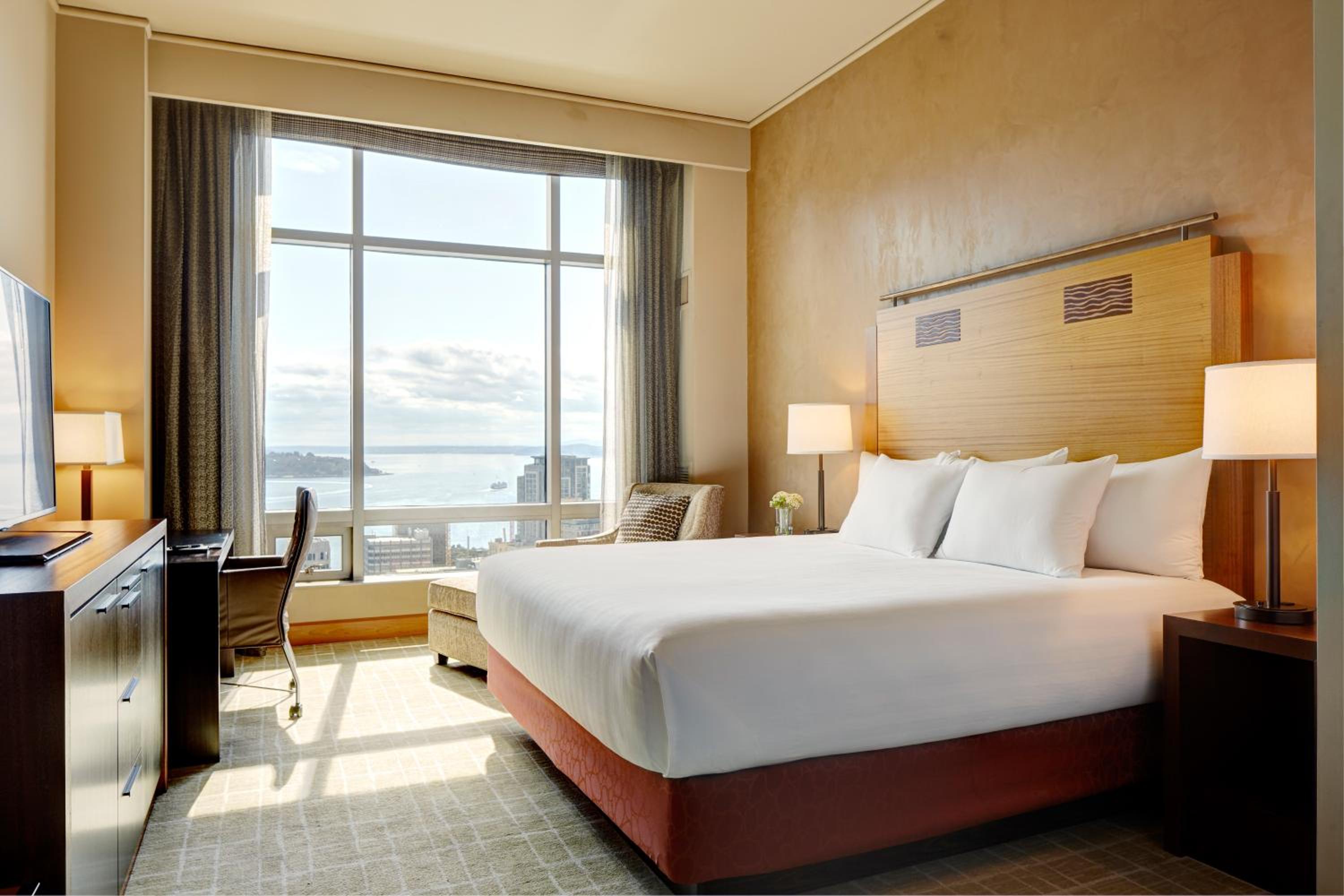 King Room with Bay View