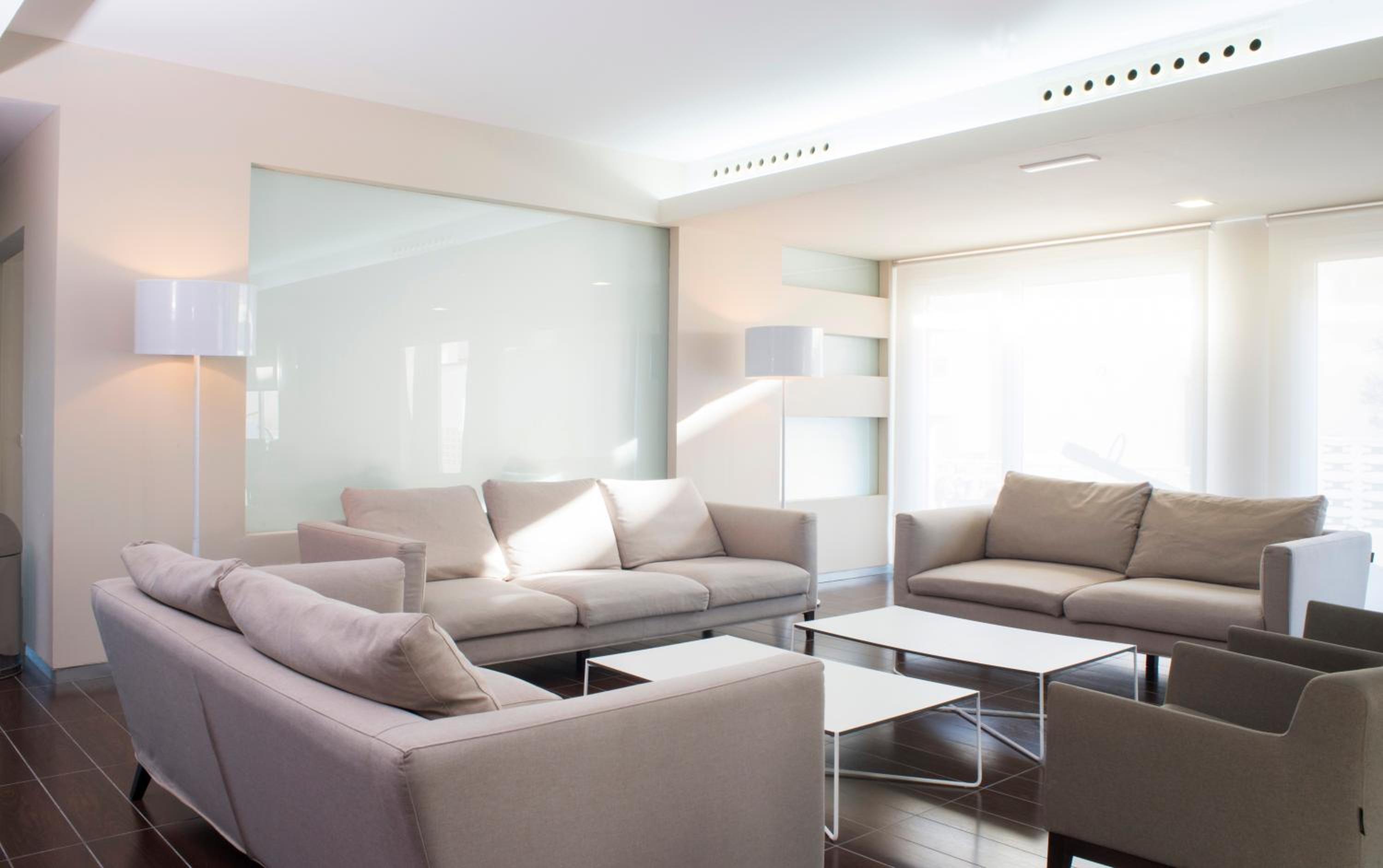 Apartment (3 Adults + 1 Child)