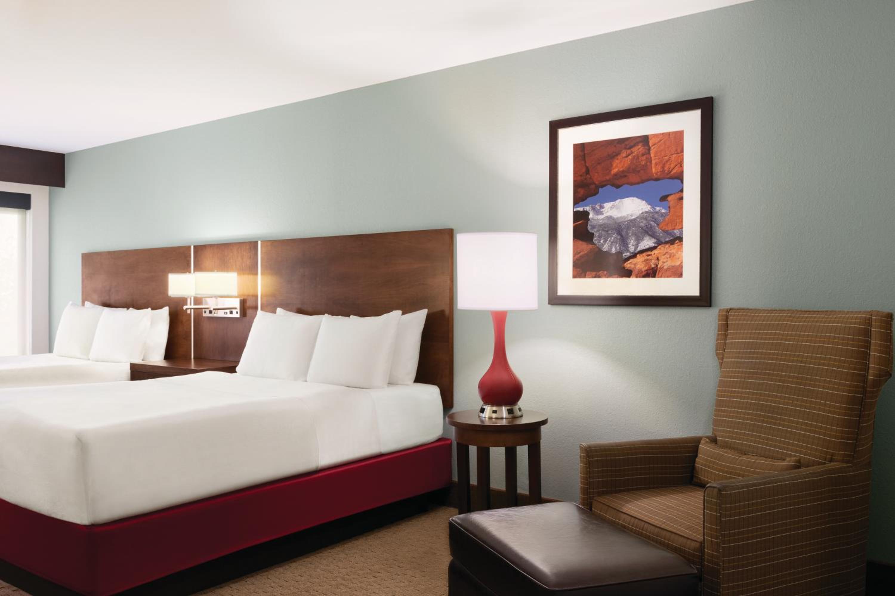 Premium Queen Room with Two Queen Beds - Non-Smoking