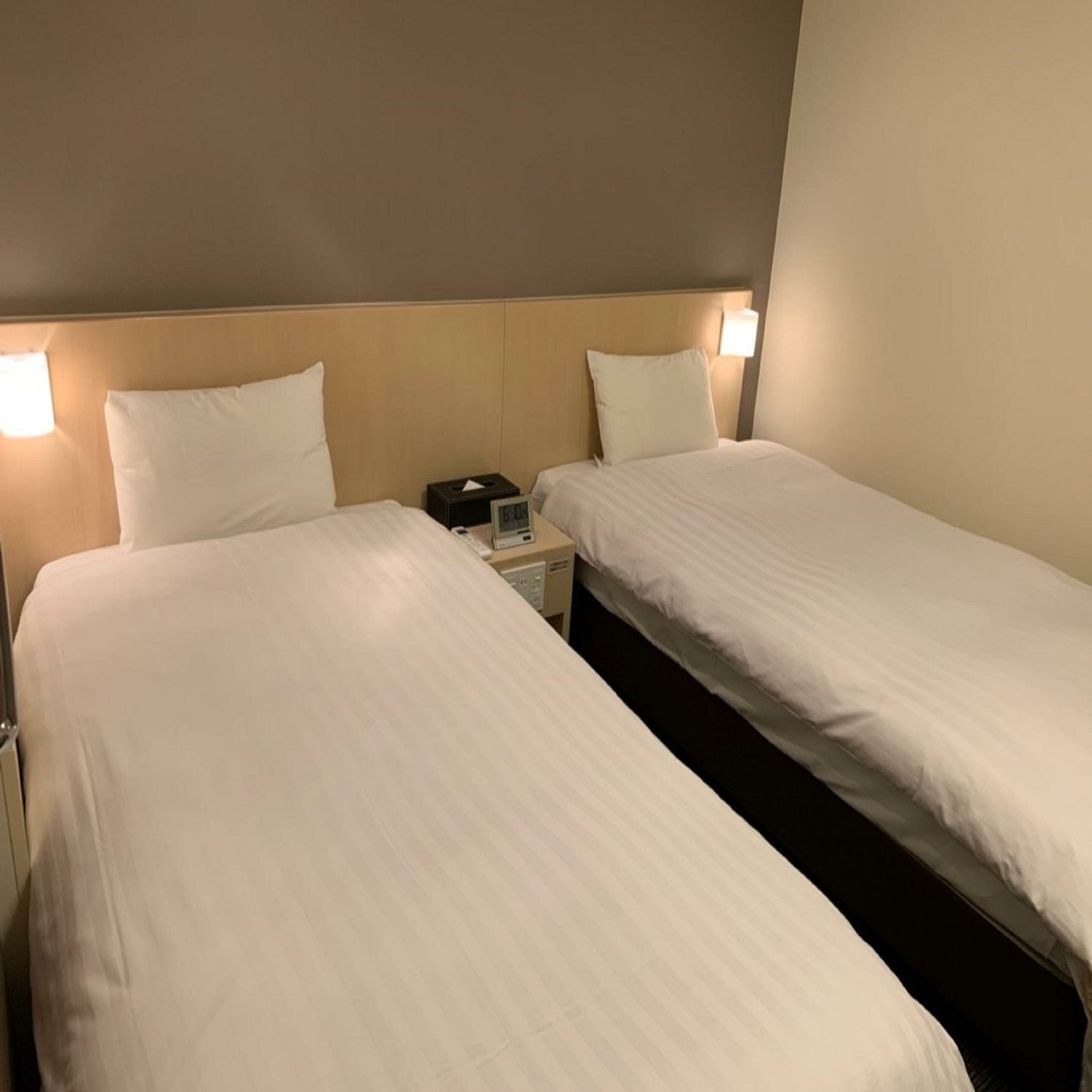 Twin Room - Non-Smoking