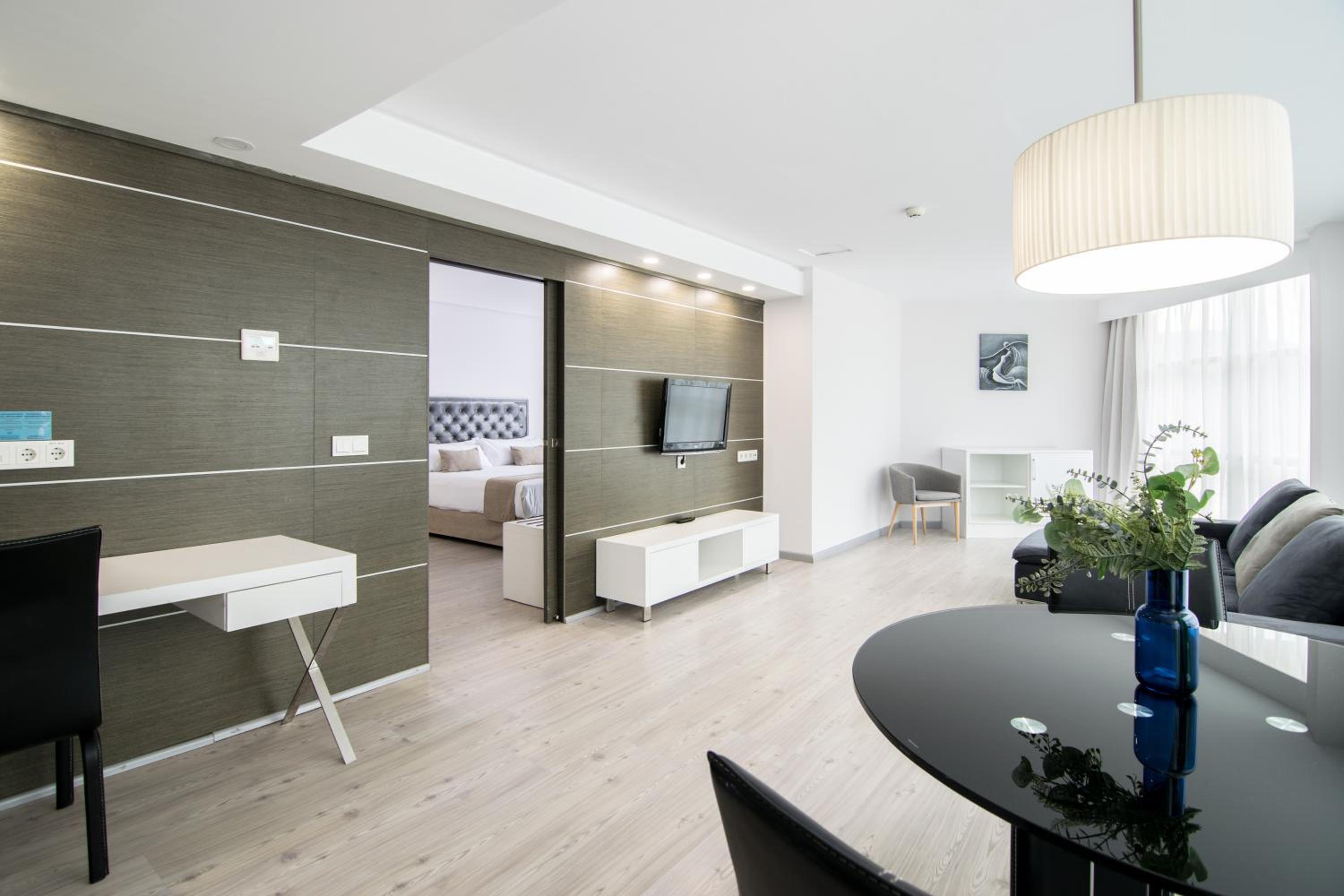 Junior Suite (2 Adults)