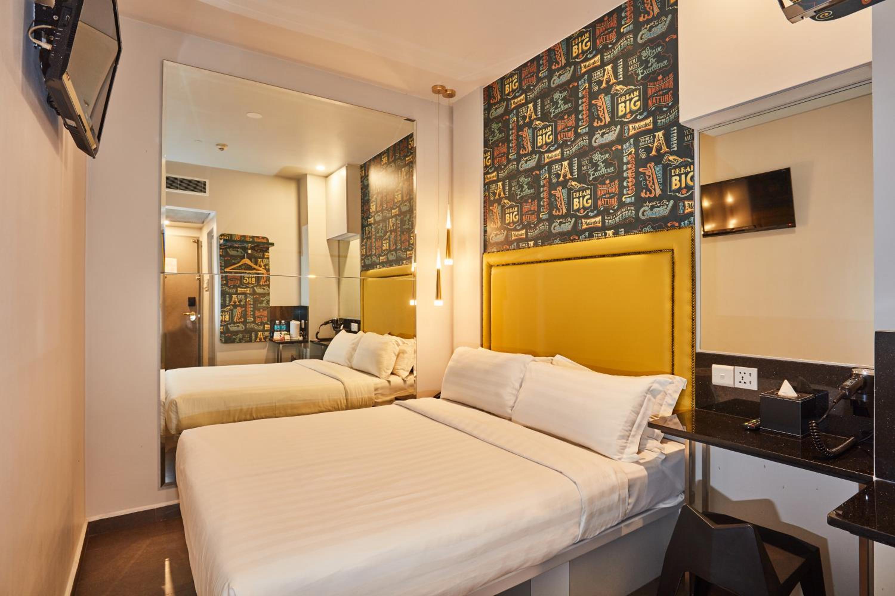 Standard Theme Room with One Double Bed (No Window)