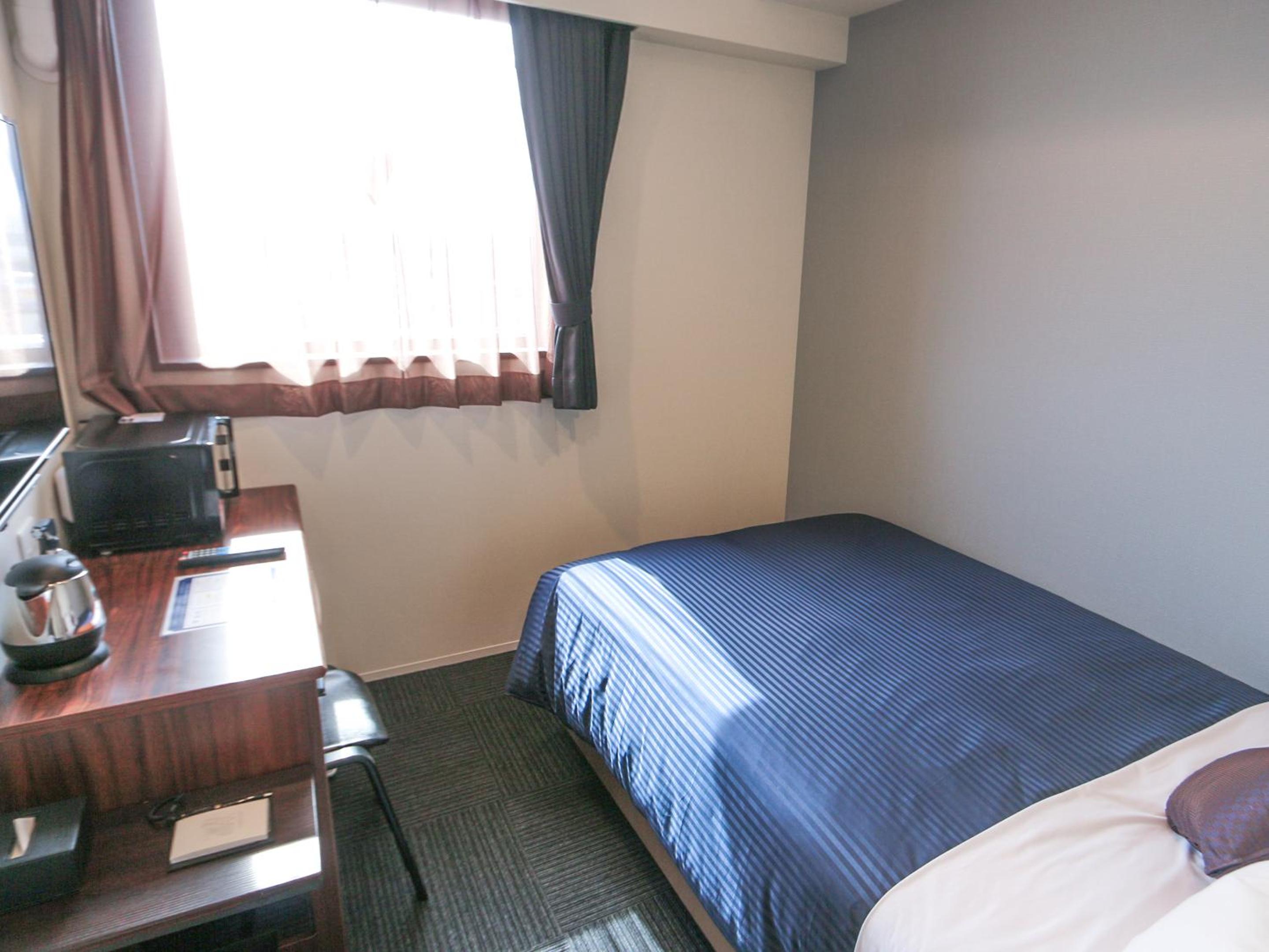 Double Room with Small Double Bed - Smoking