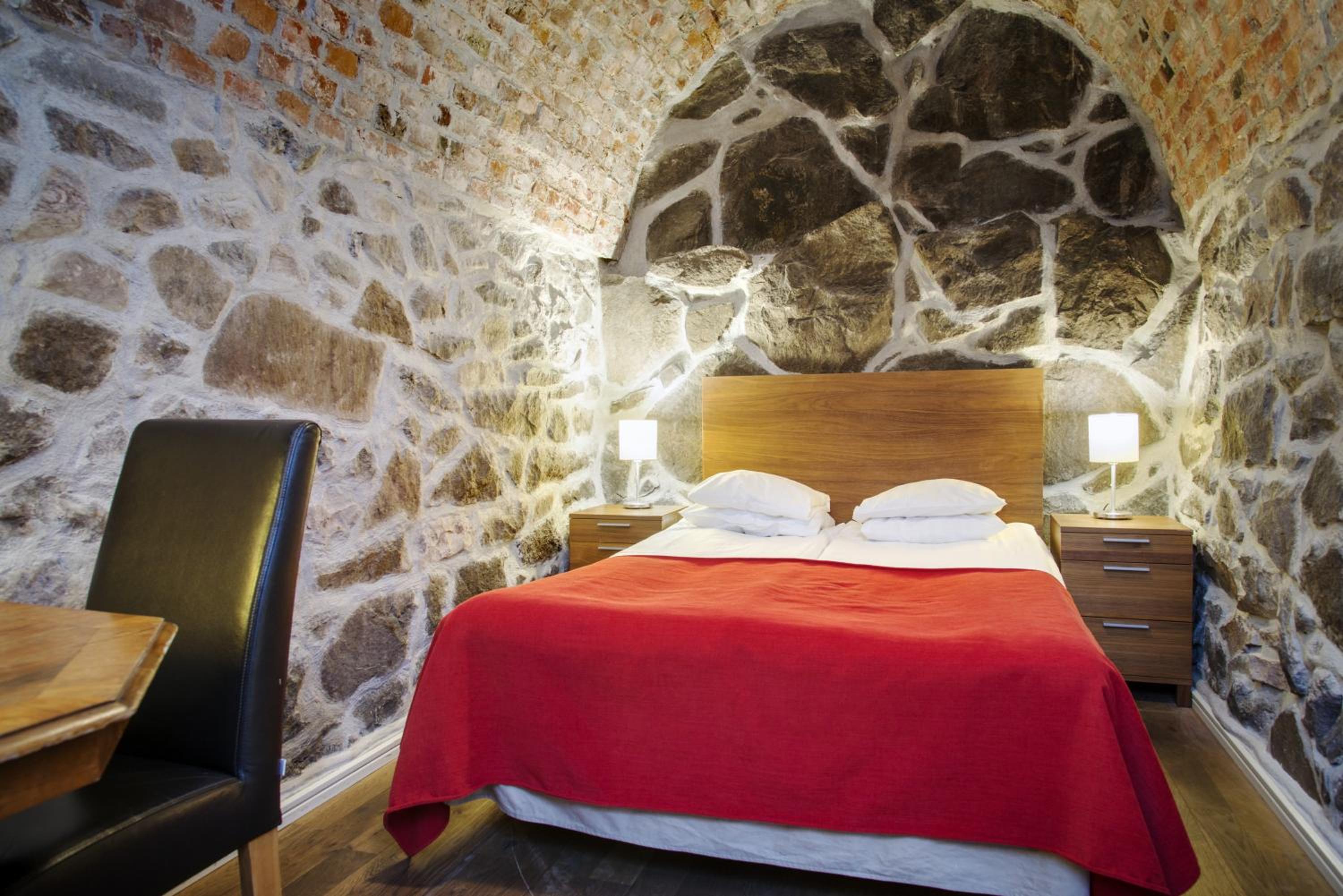 Economy Double Room with Shared Bathroom (No Window)