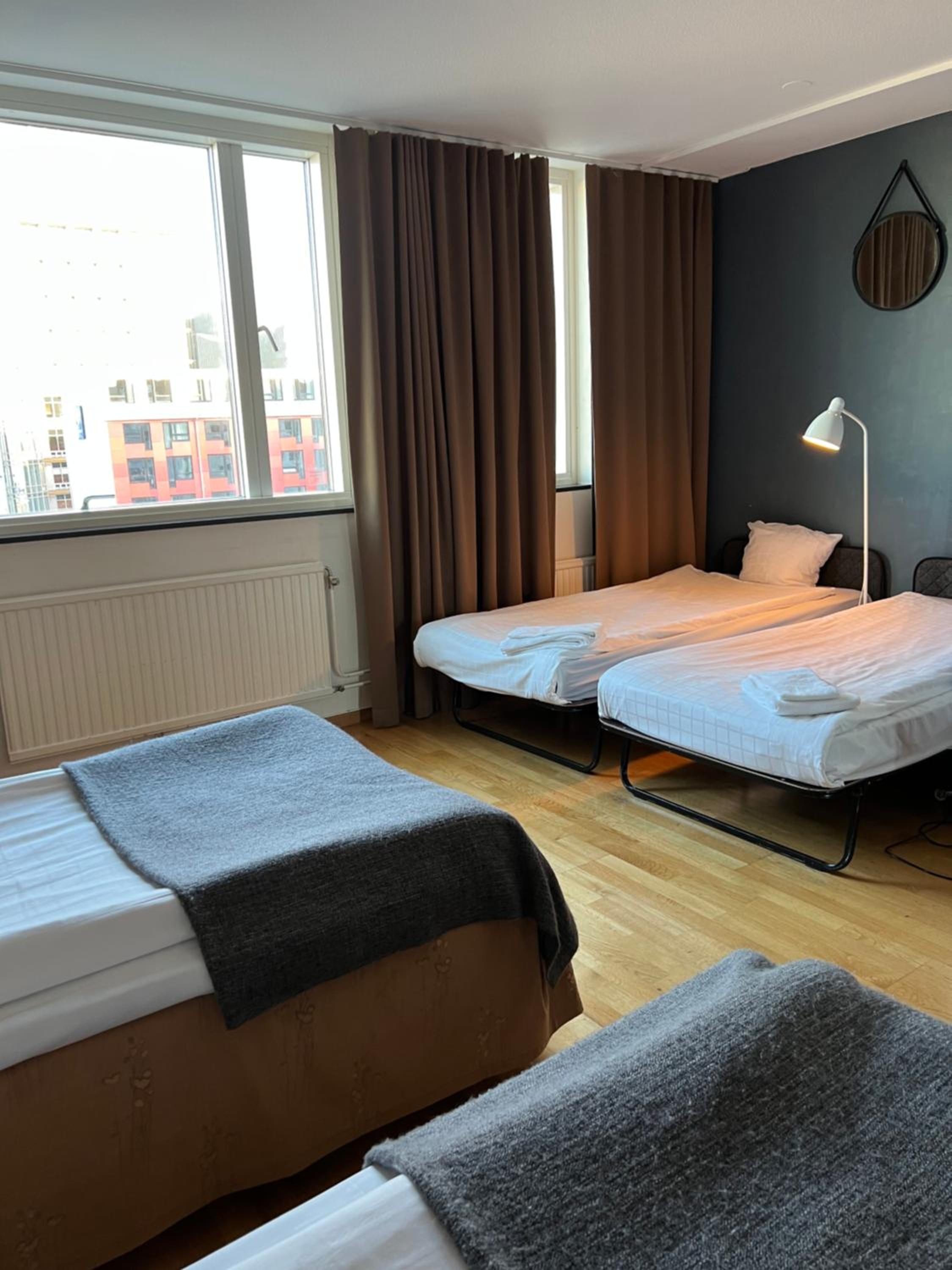 Family Room (4 Adults)