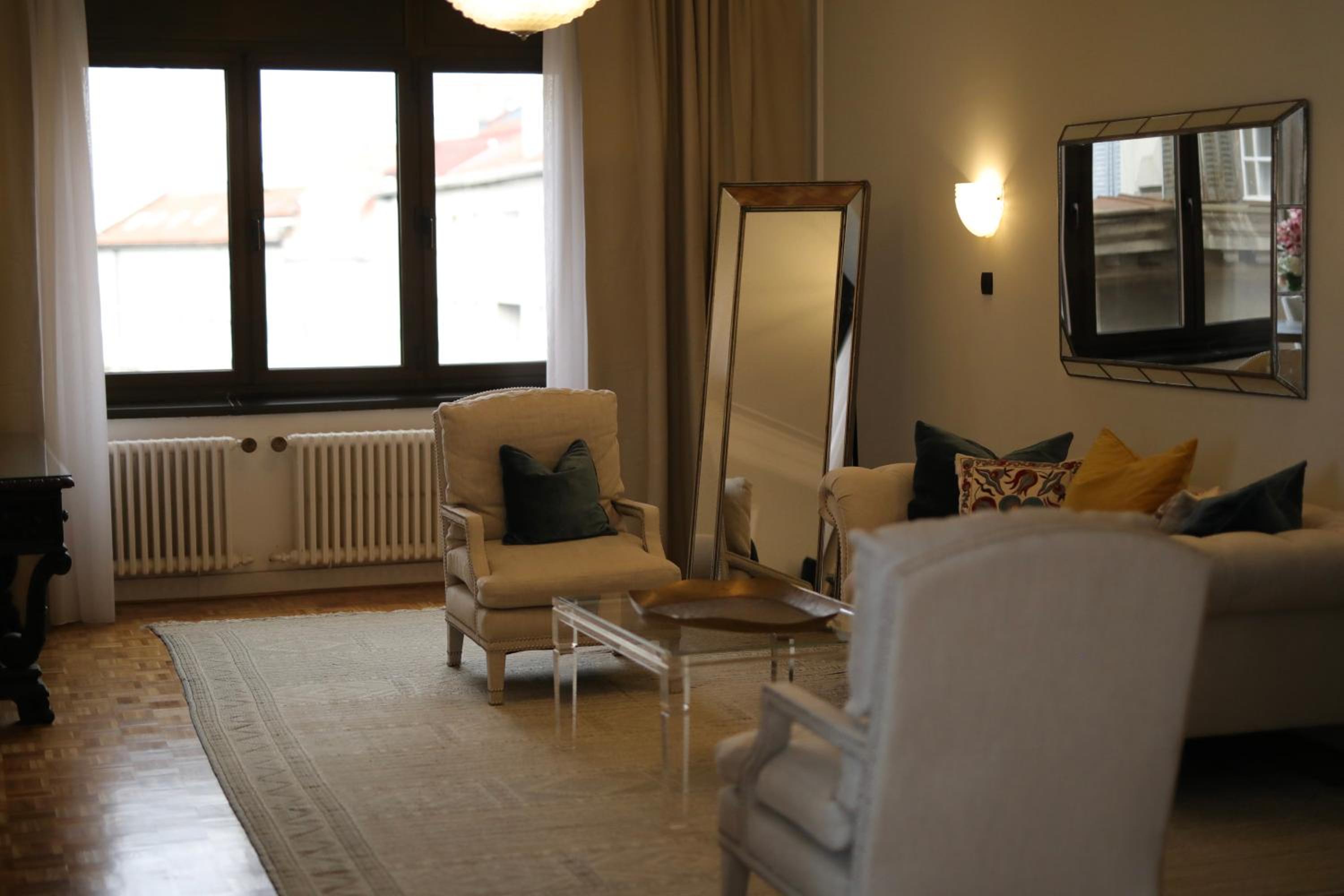 Suite with City View