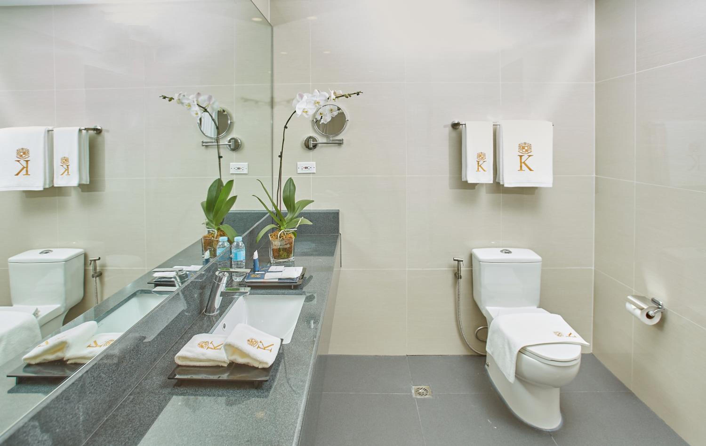 Queen Room