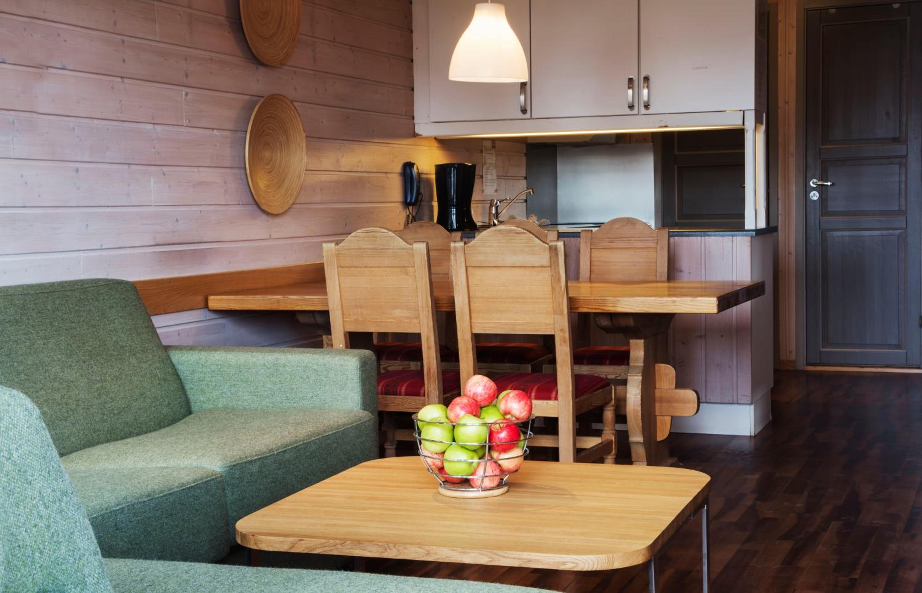 Apartment (4 Adults)