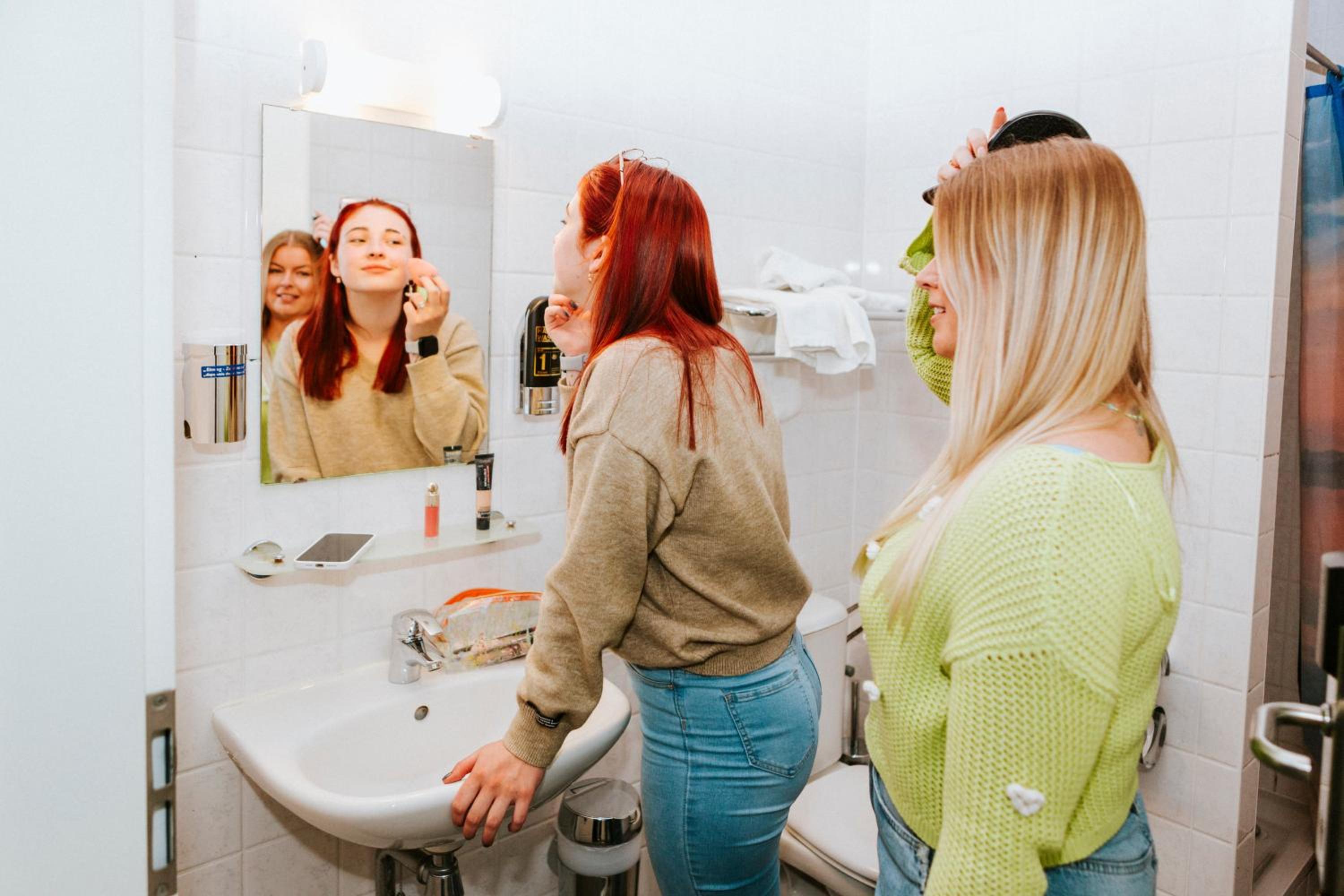 Budget 8-Person Studio with Private External Bathroom