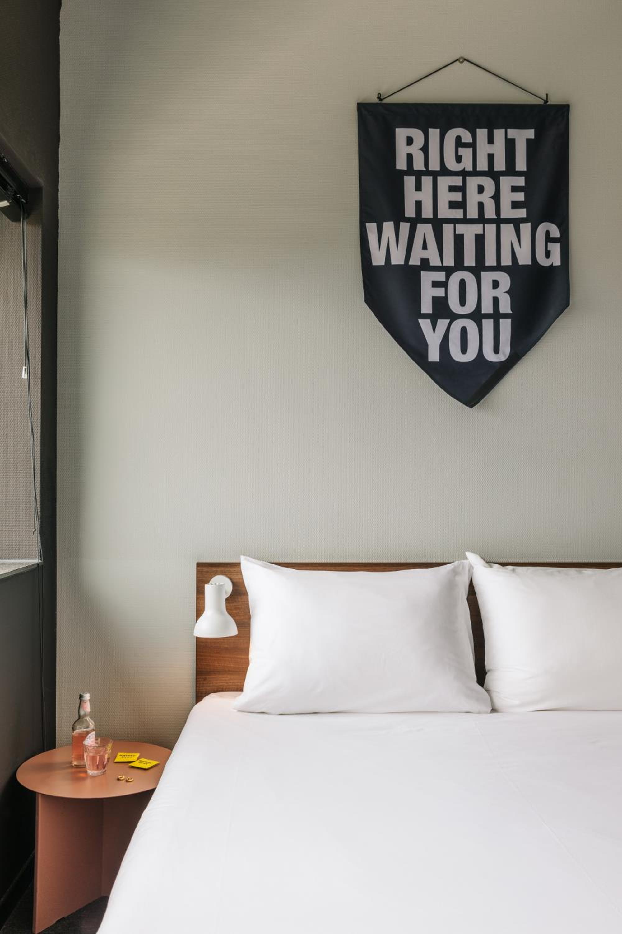 Executive Queen Room