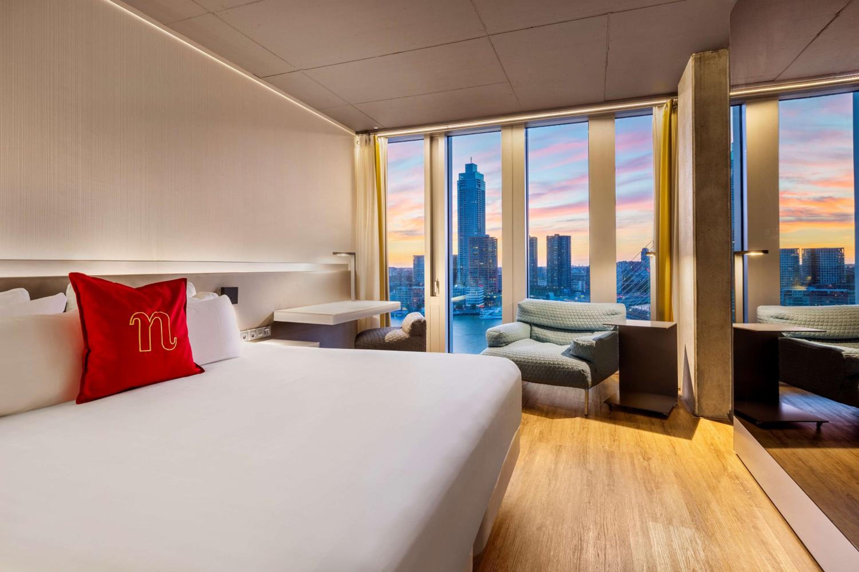Nhow Premium Room with Skyline View