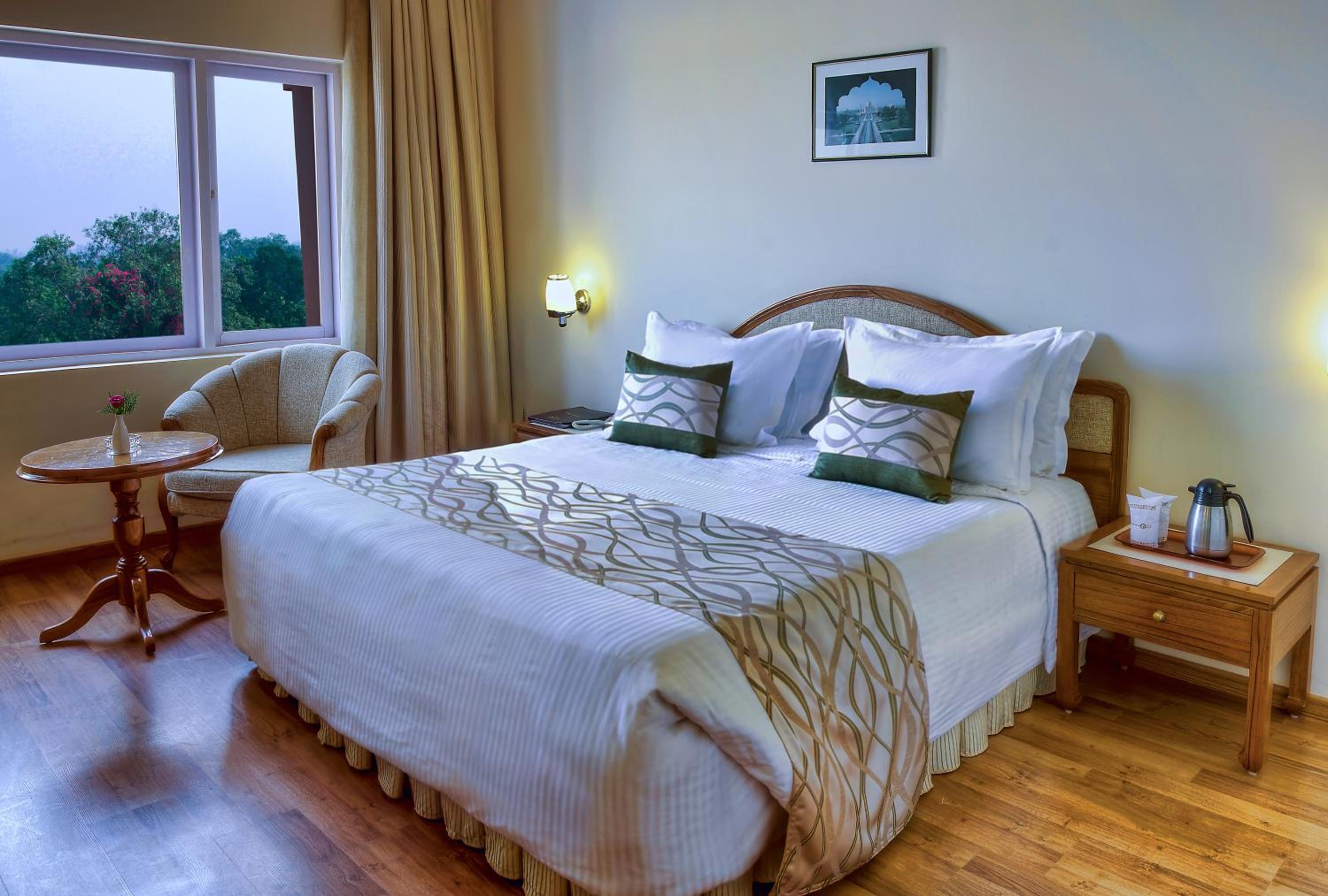 Superior Double Room With Inr 500 Credit On Spa And 1+1 Happy Hours From 1pm To 6pm