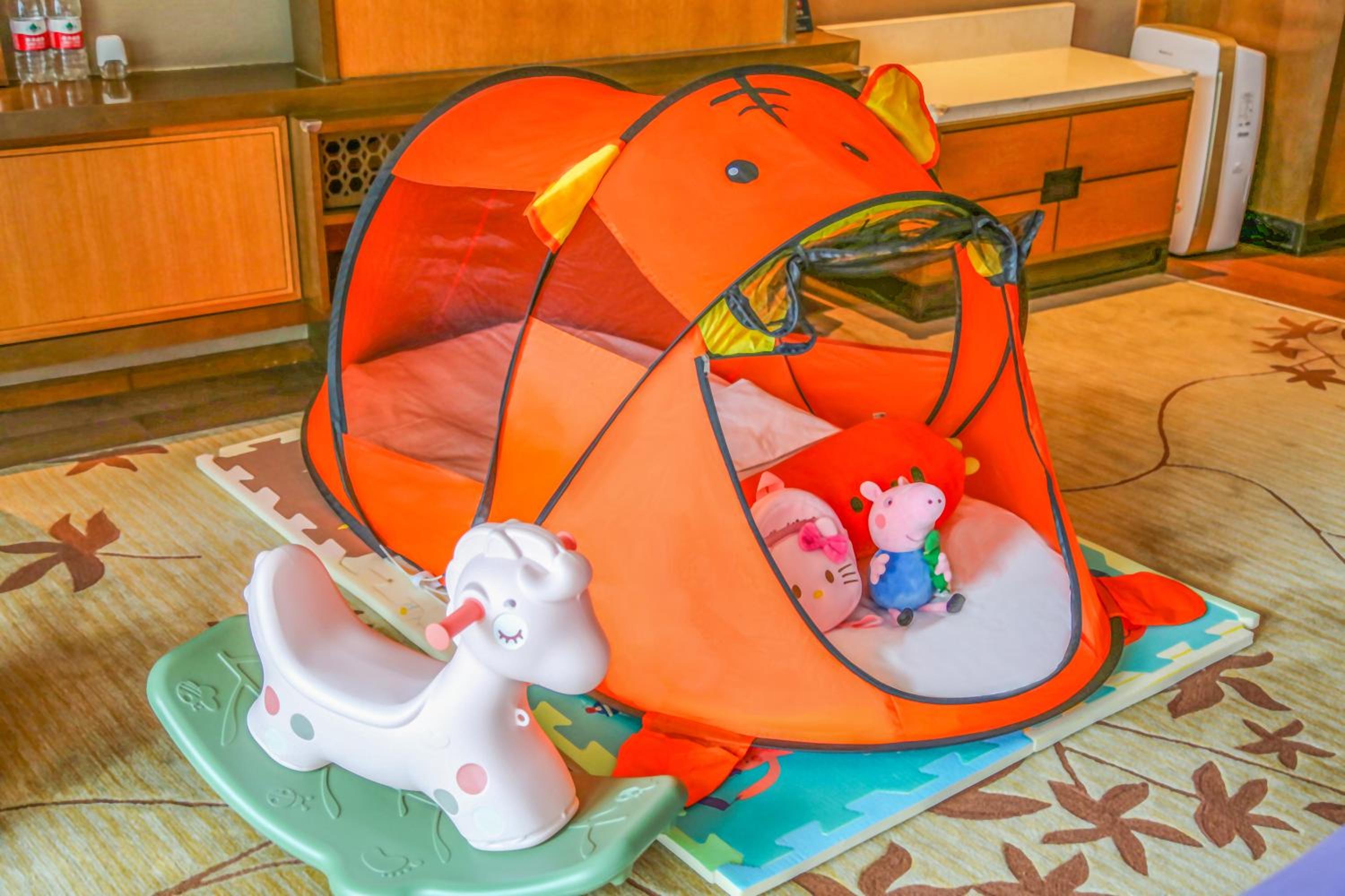 Family Suite, Concierge lounge access, Suite