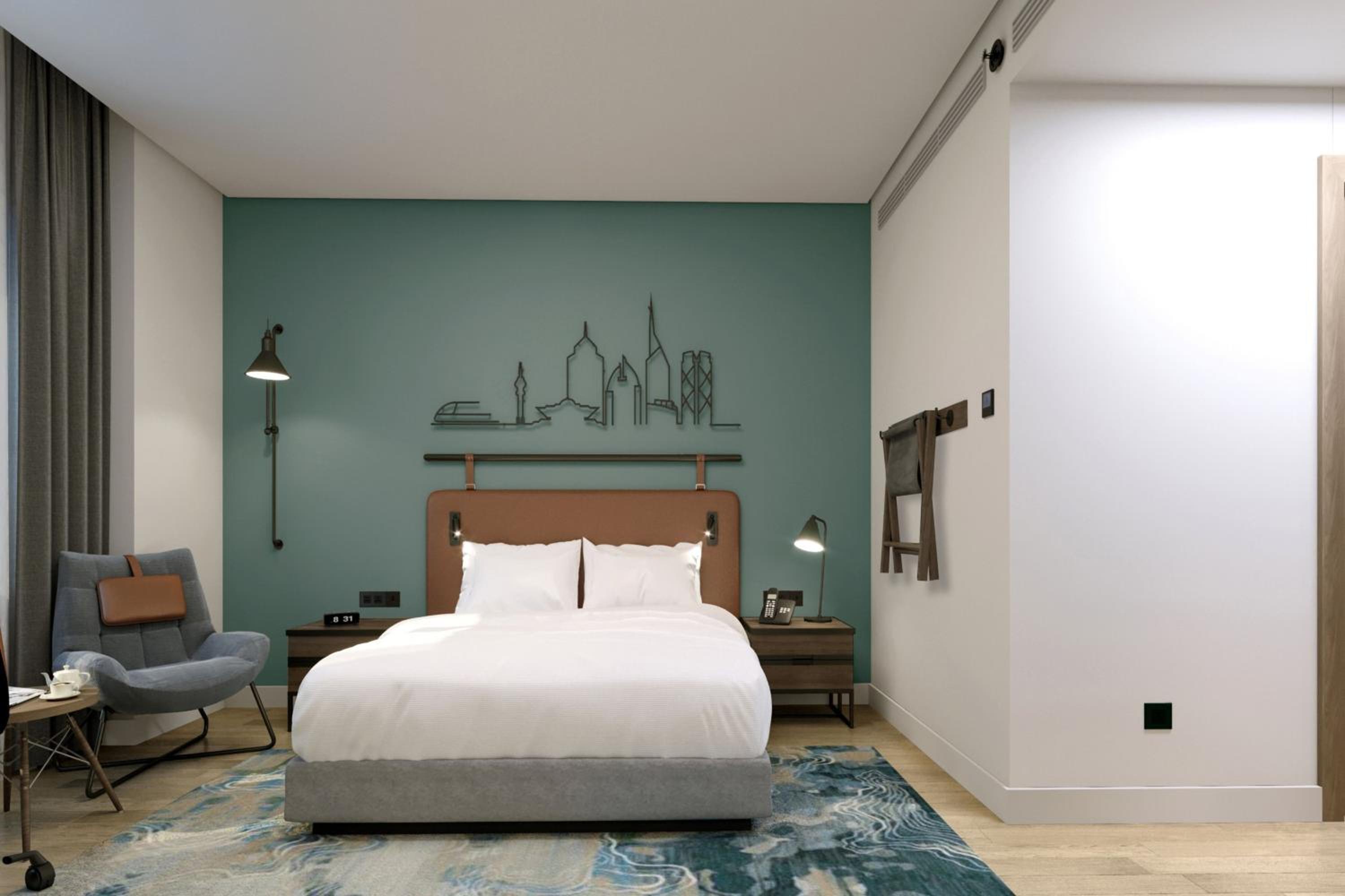 Traditional King Room with Atrium View