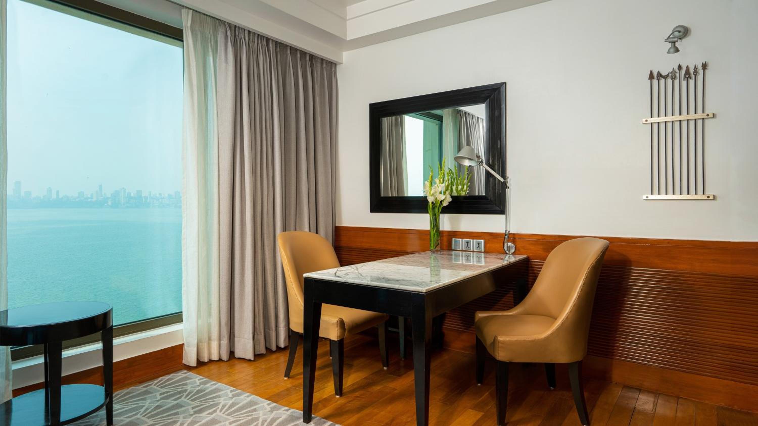 Premium King Room with Sea View