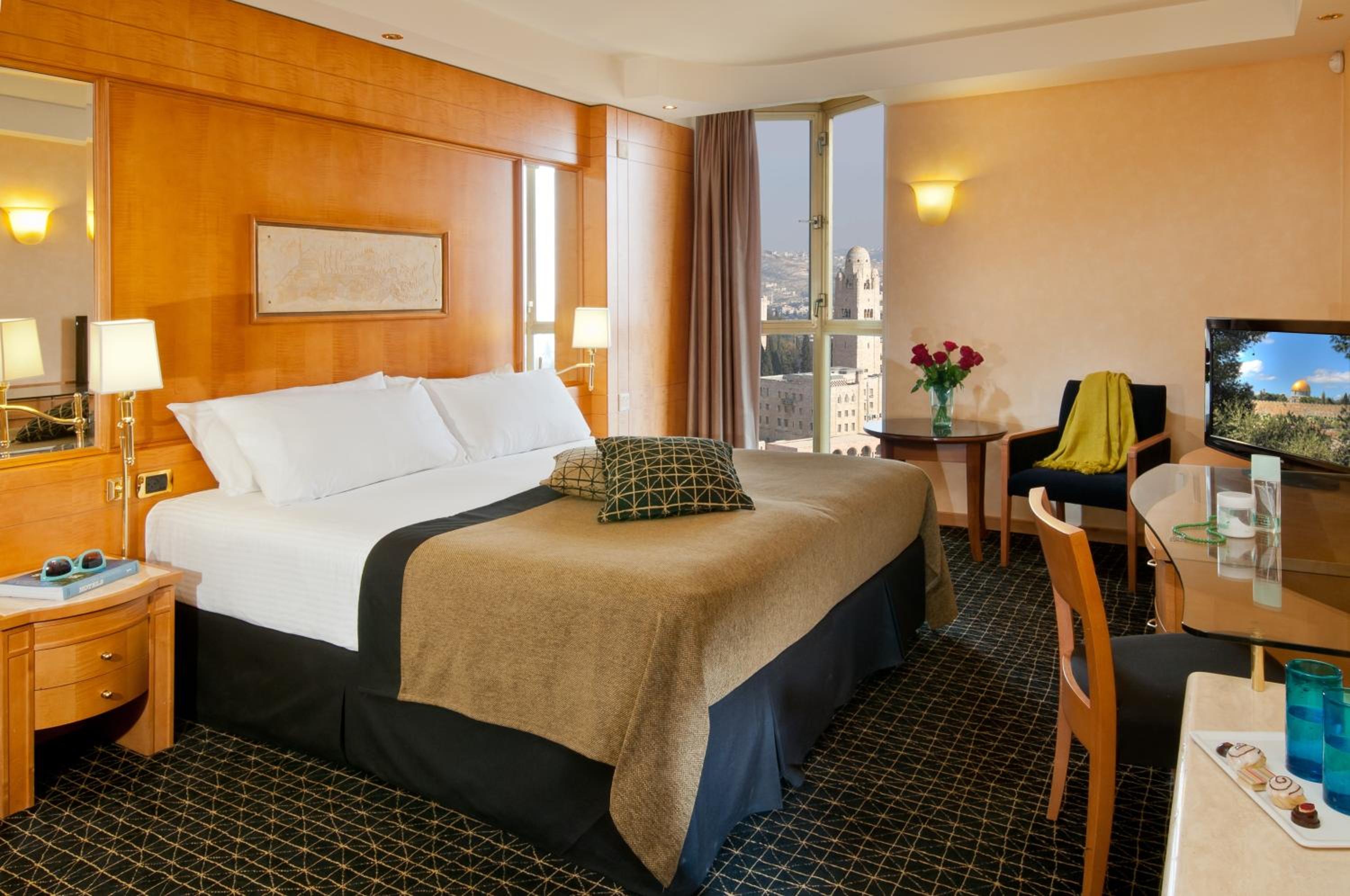 Deluxe Room with Old City View
