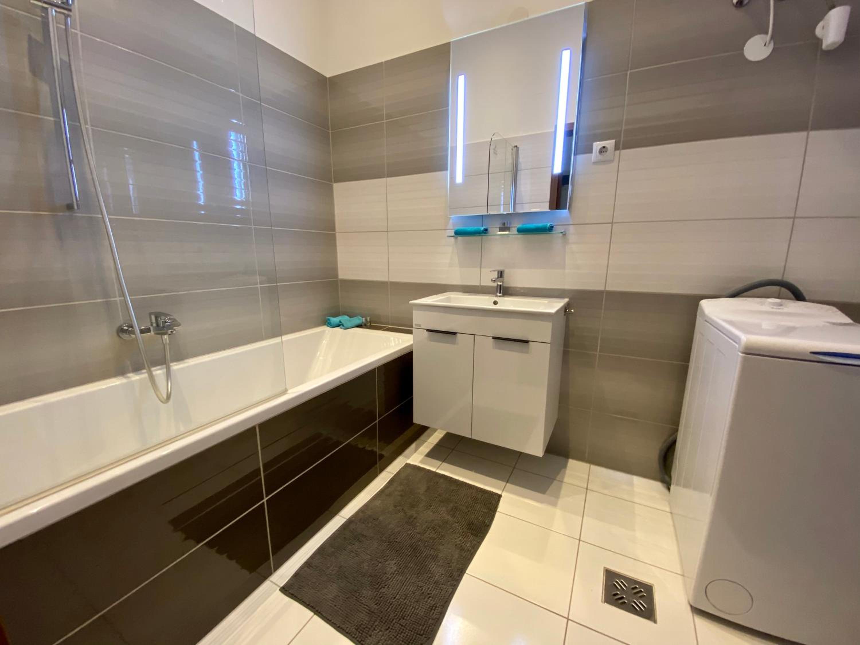 Superior Family Room