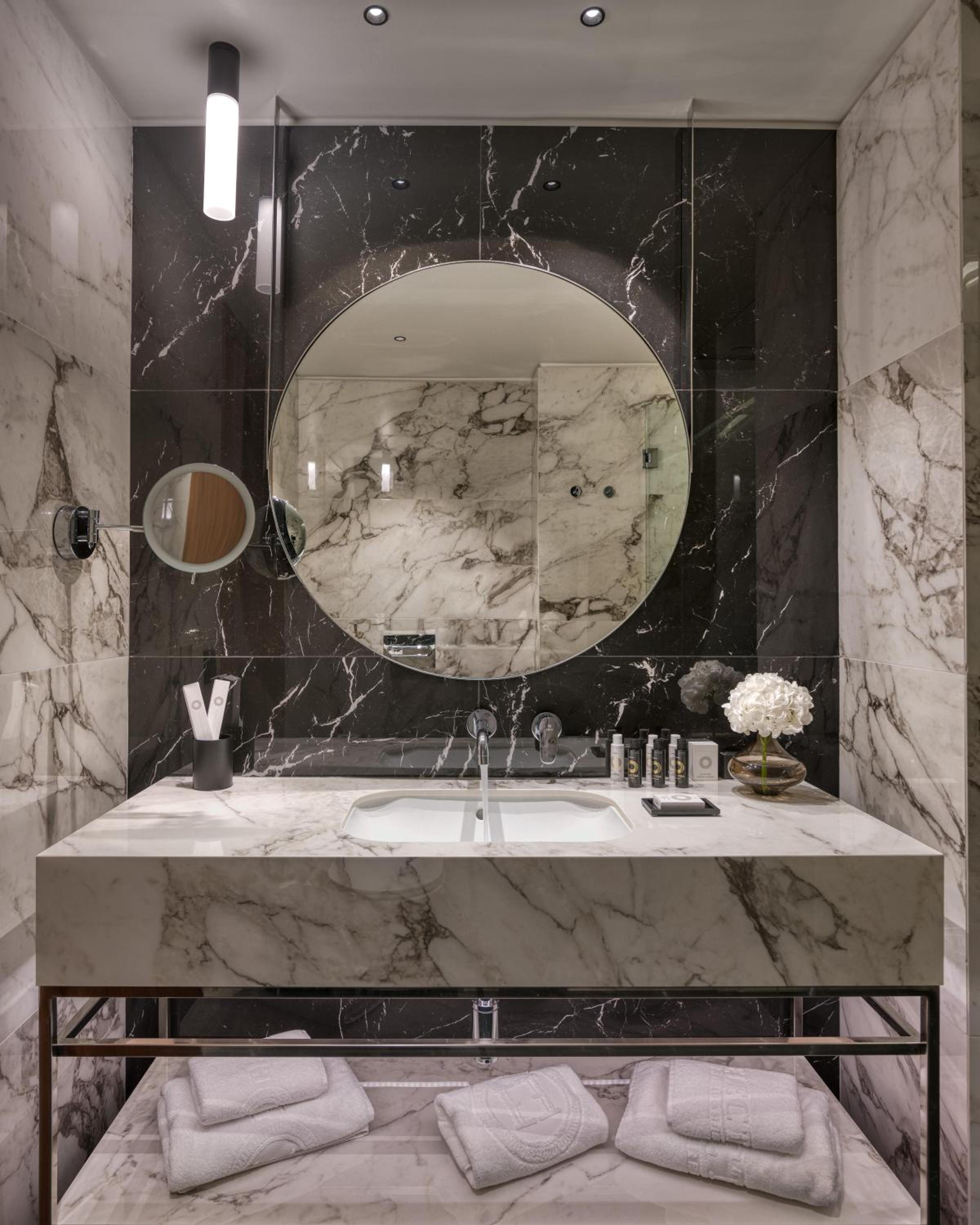 Executive Double or Twin Room with Sea View