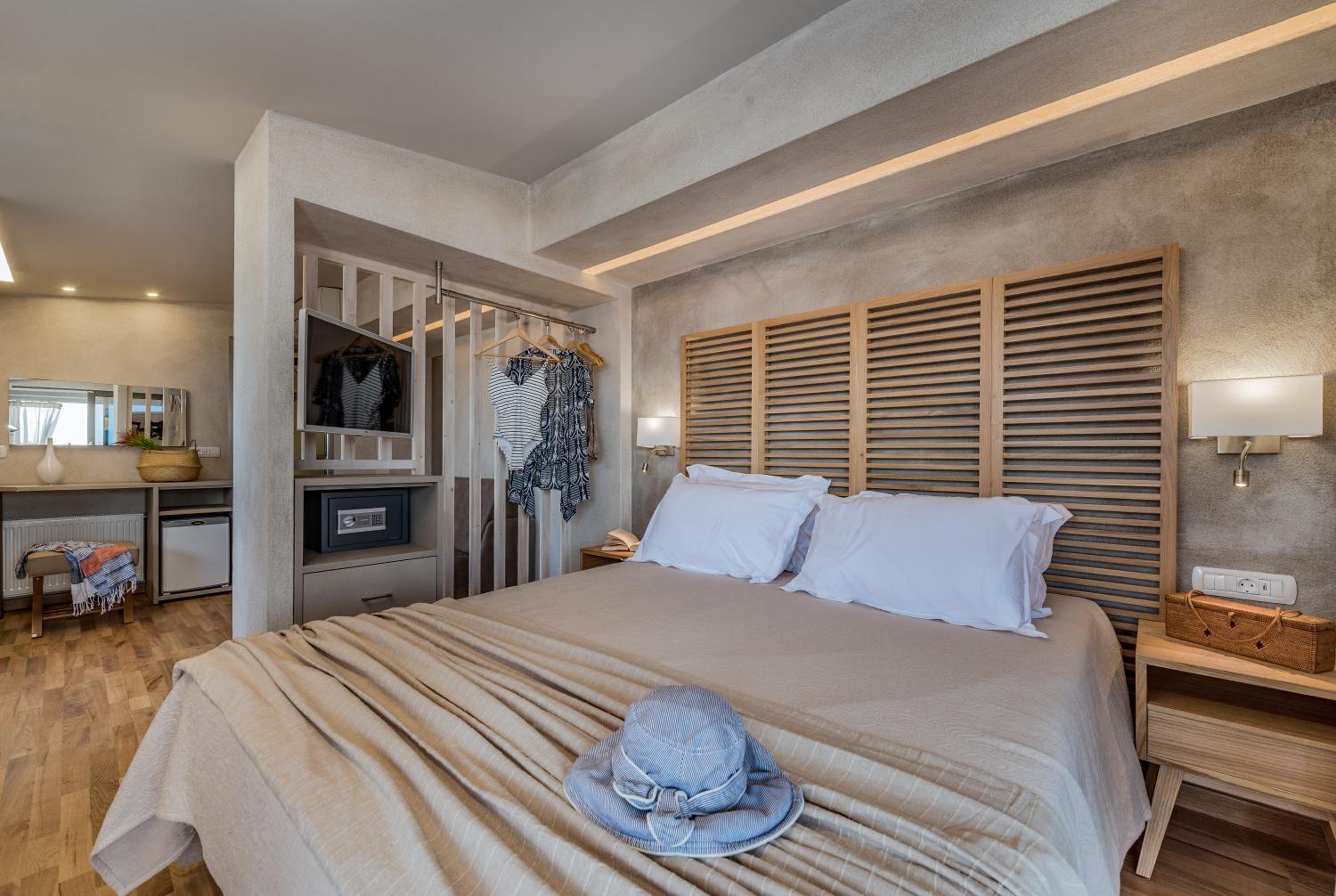 Superior Queen Room