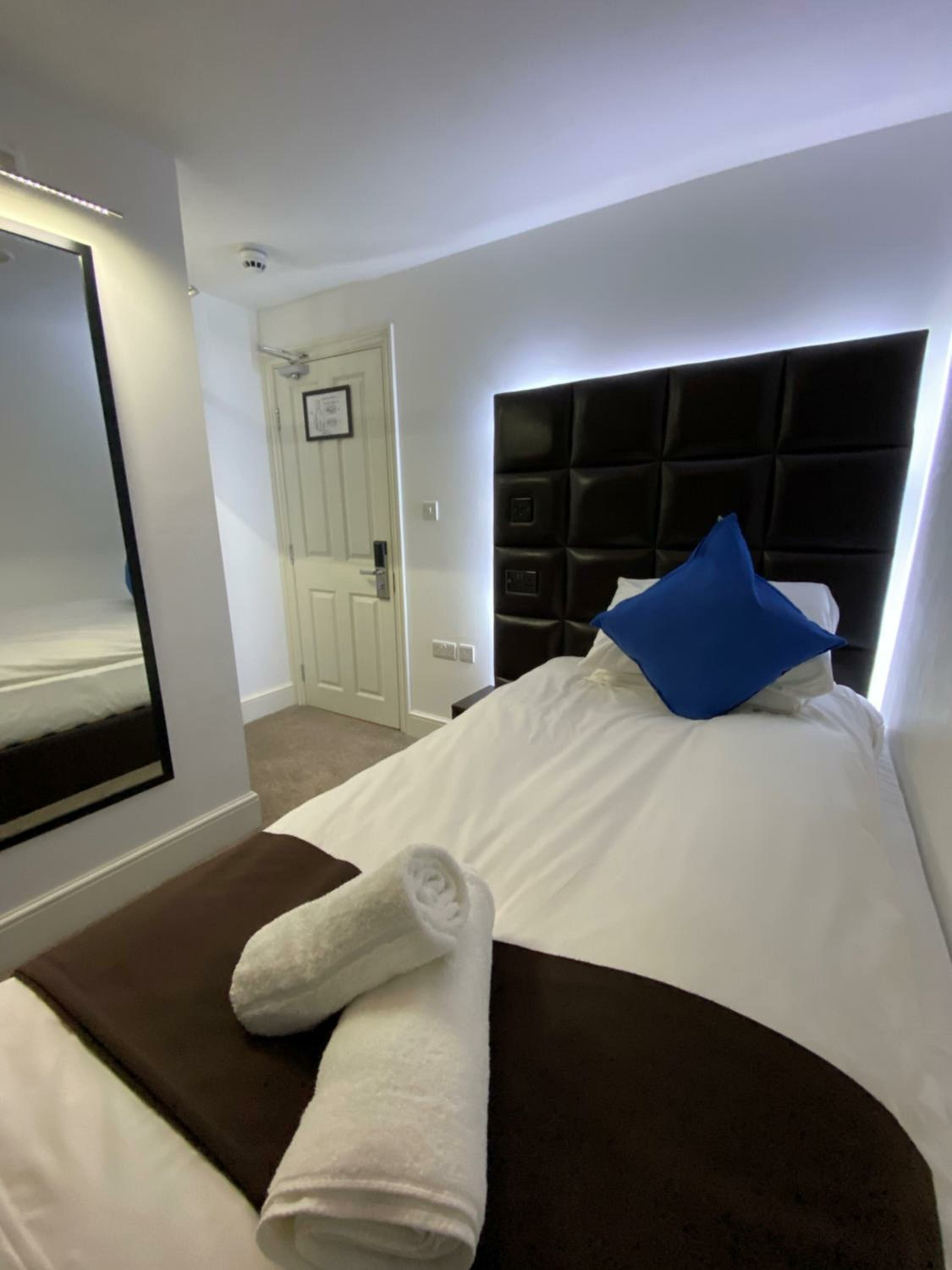 Single Room