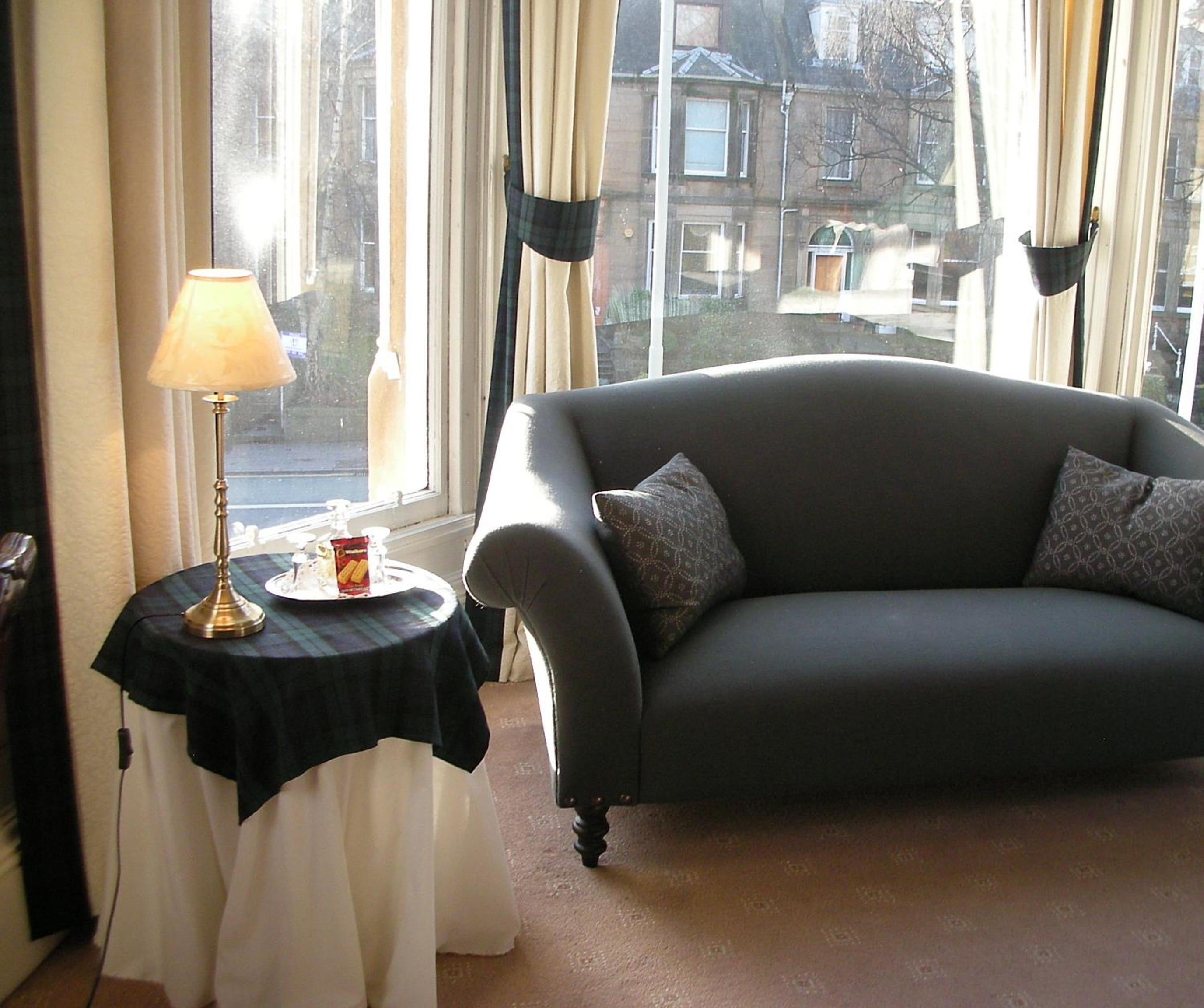 Superior Four Poster - Family Four Poster