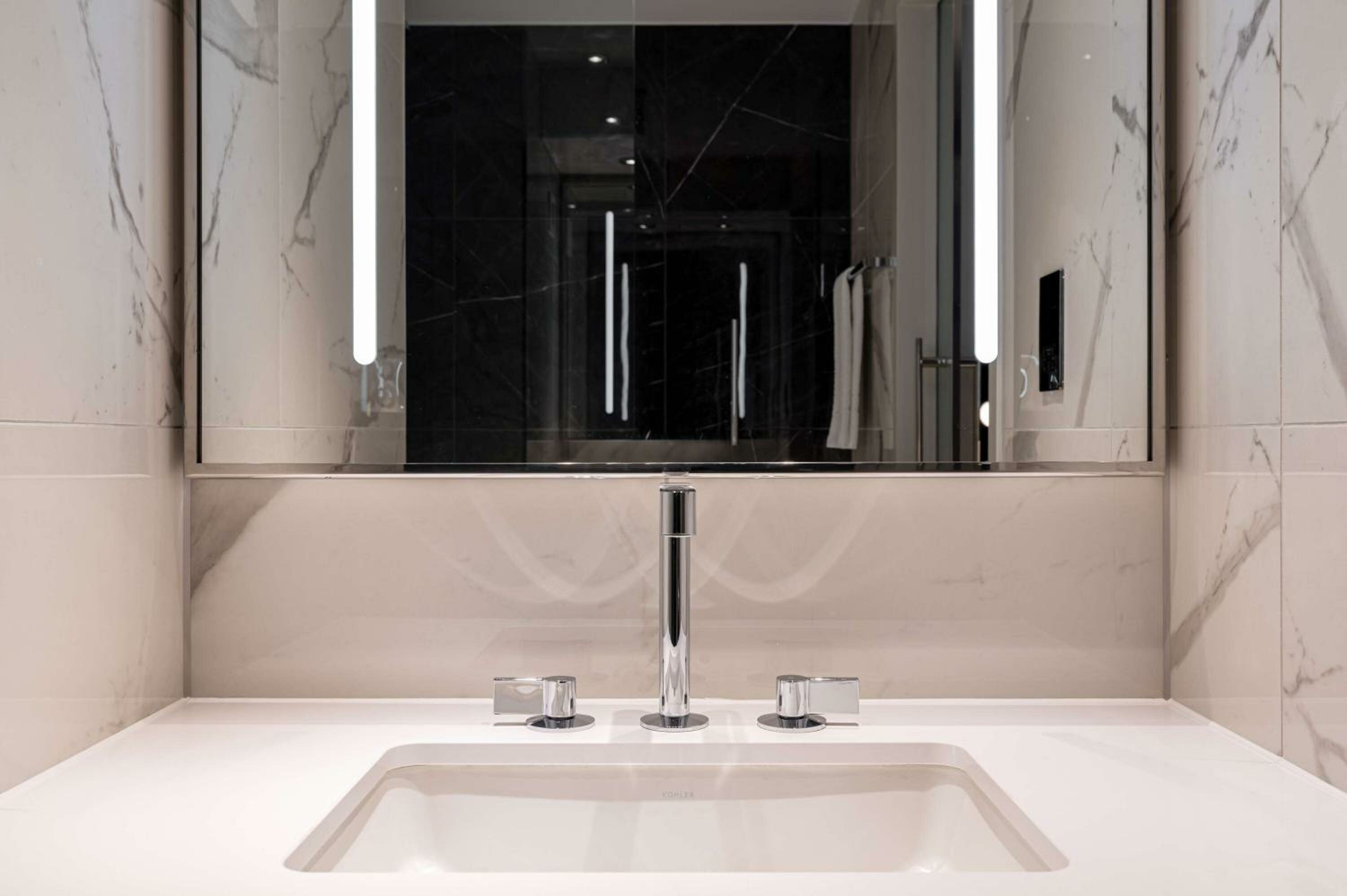 Connecting King and Twin Room