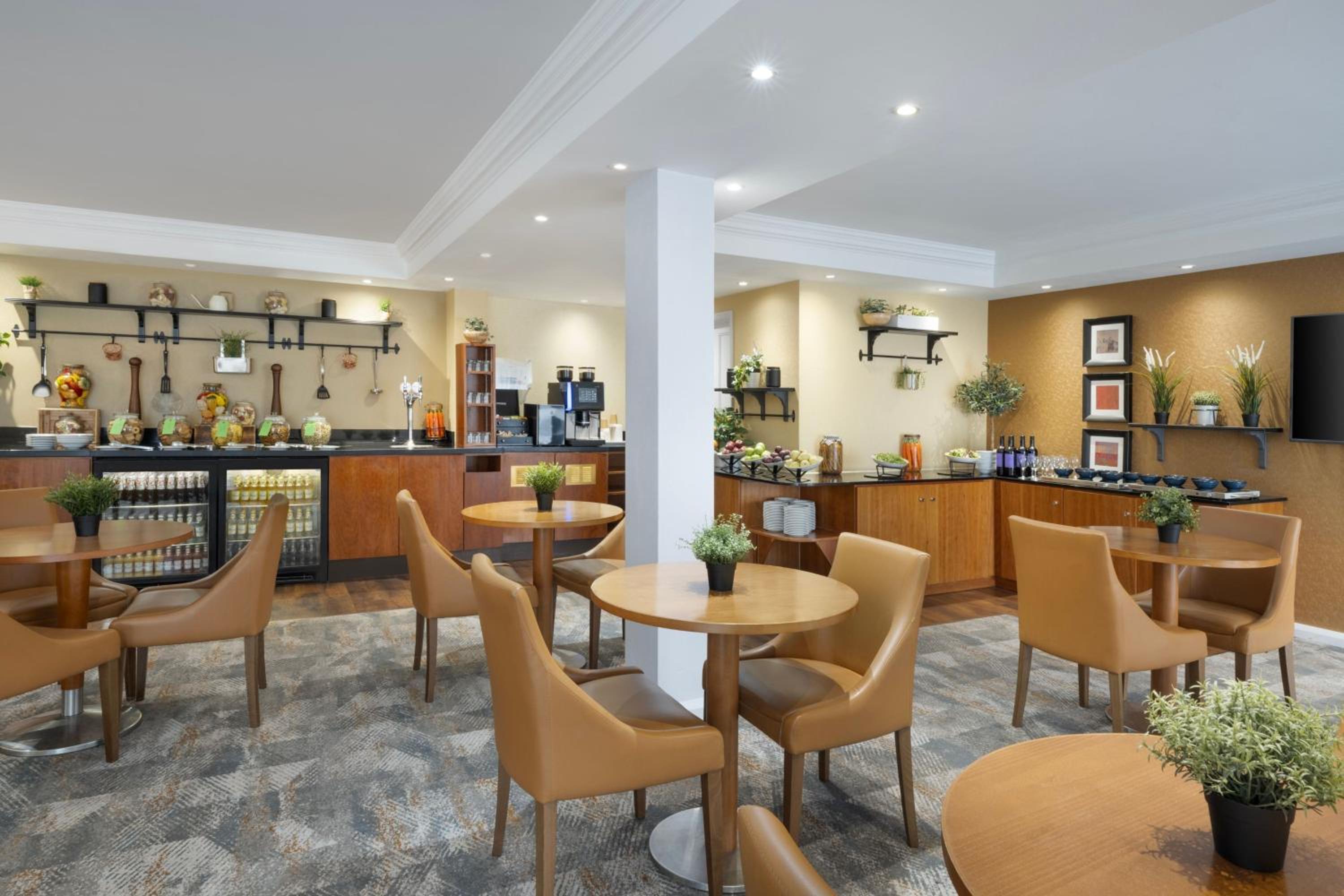 Executive Room with Lounge Access