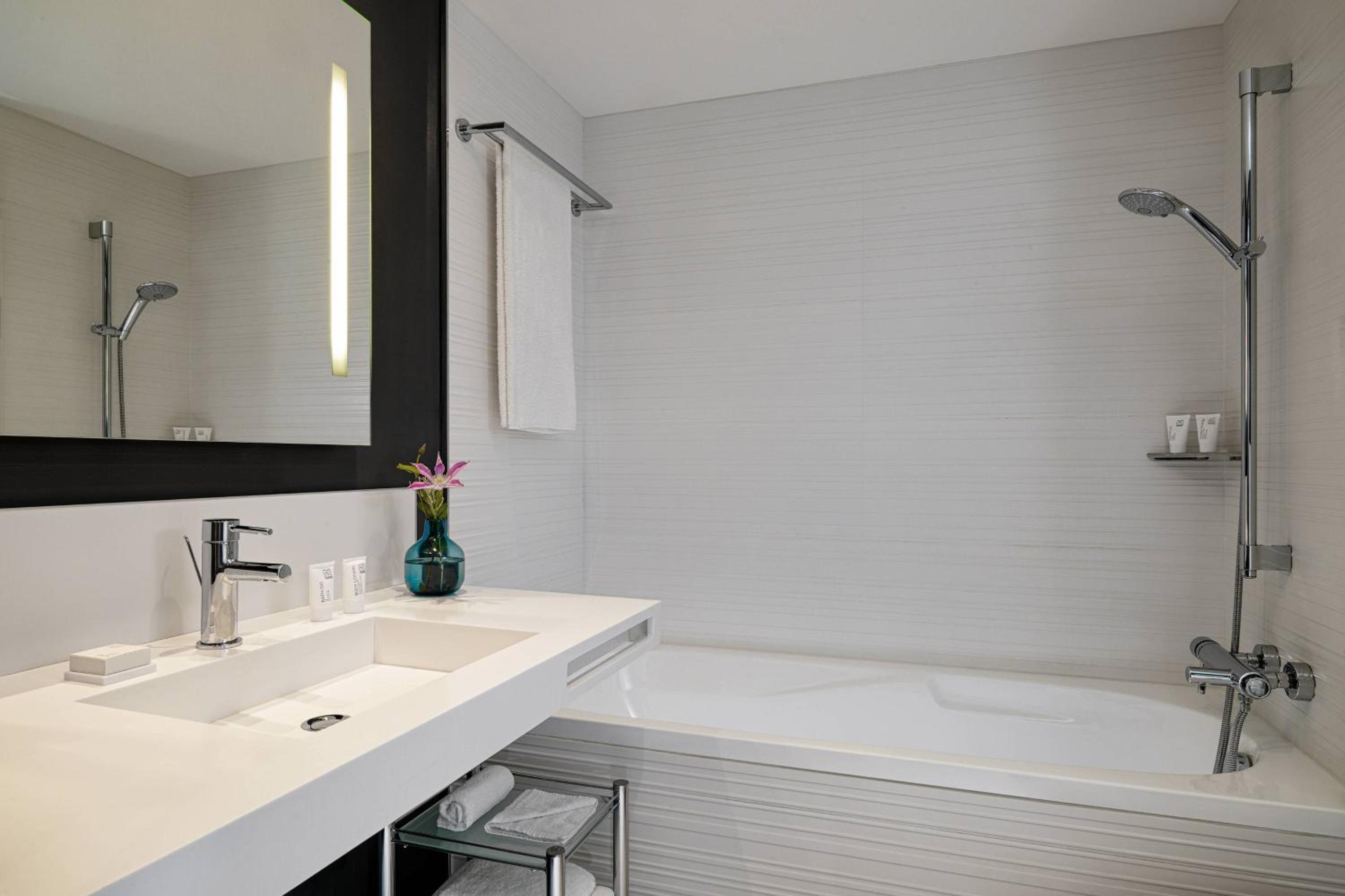 Family Junior Suite with City View