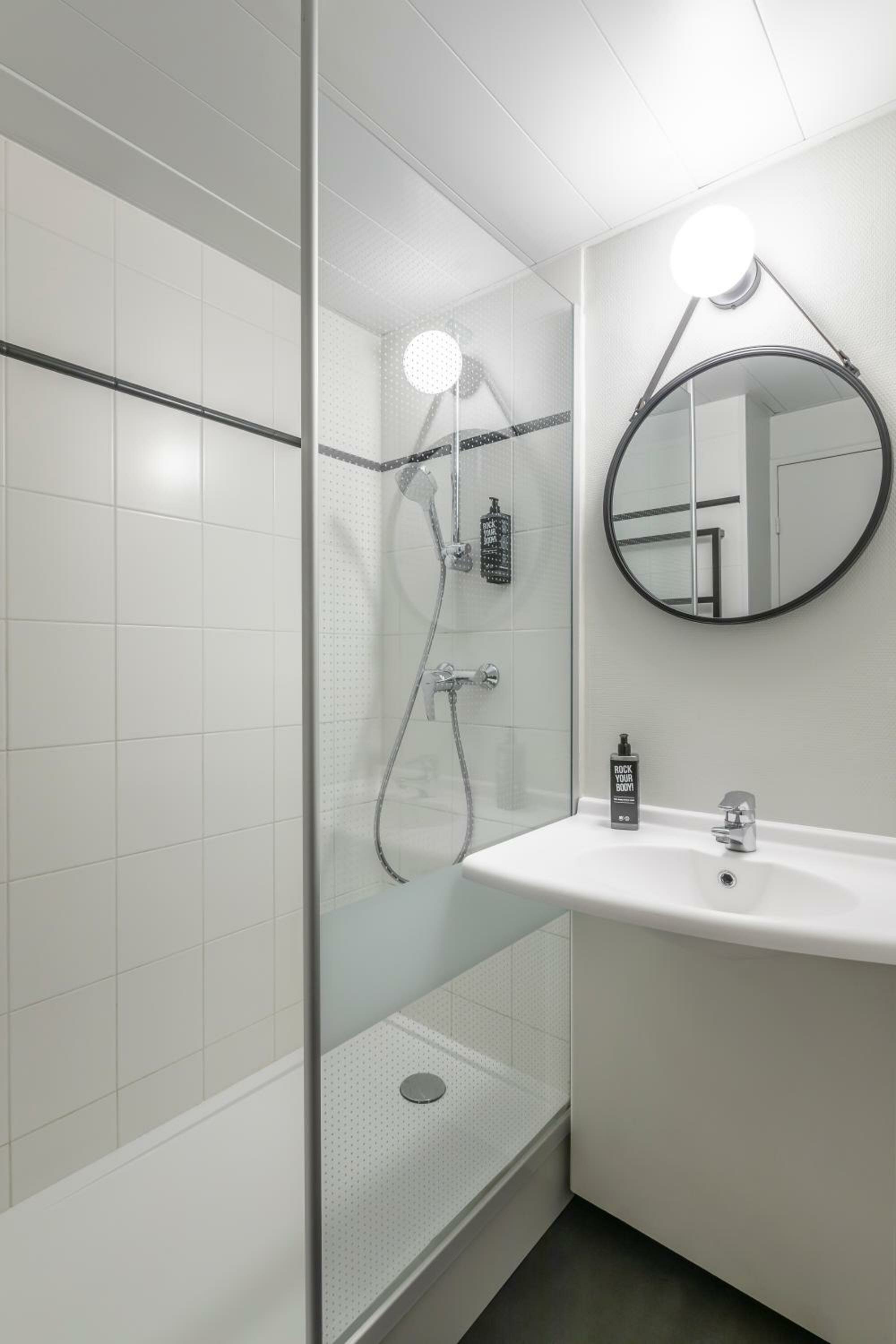 Triple Room with One Double Bed and One Single Bed