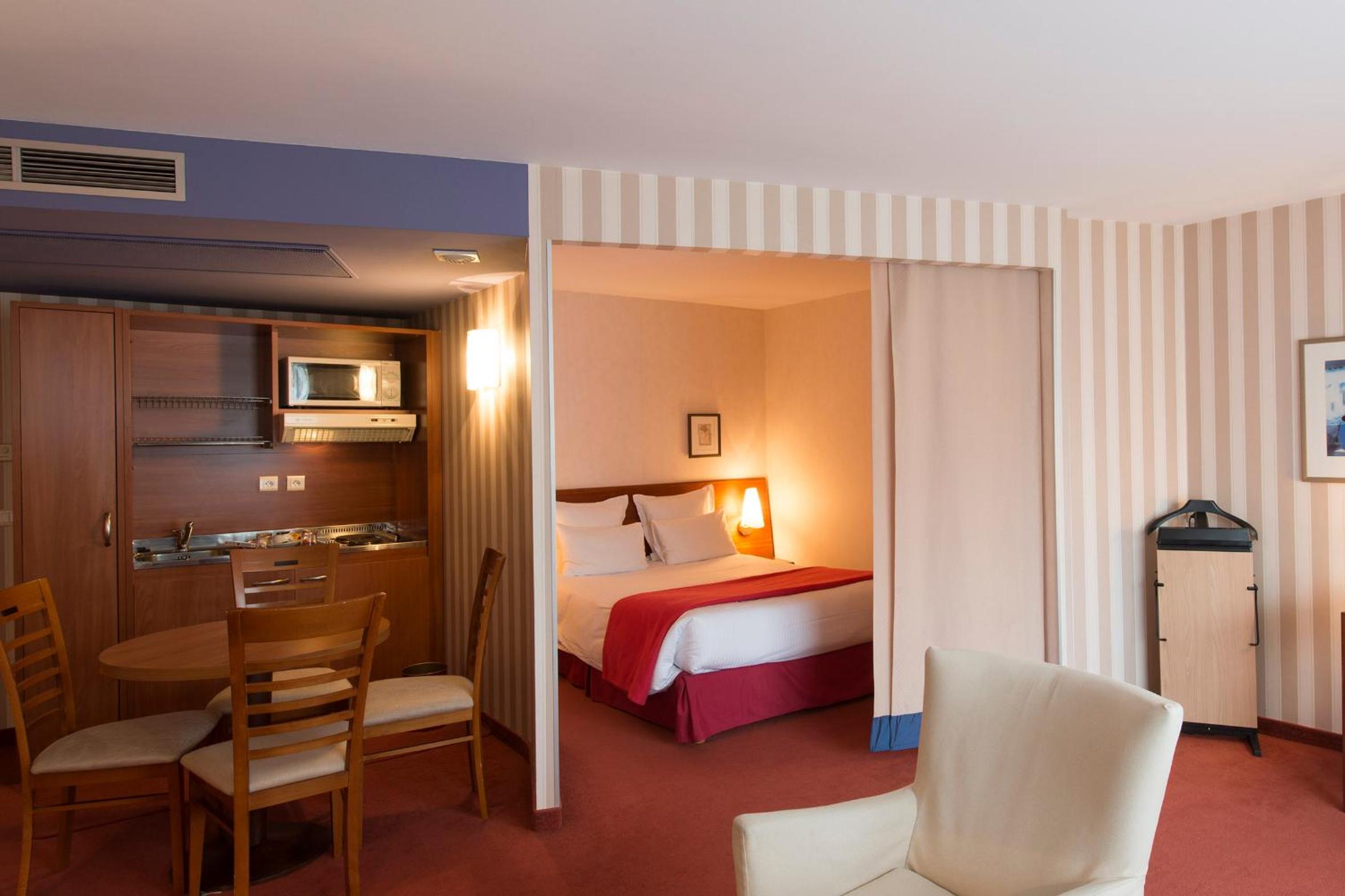 Standard Apartment with Balcony