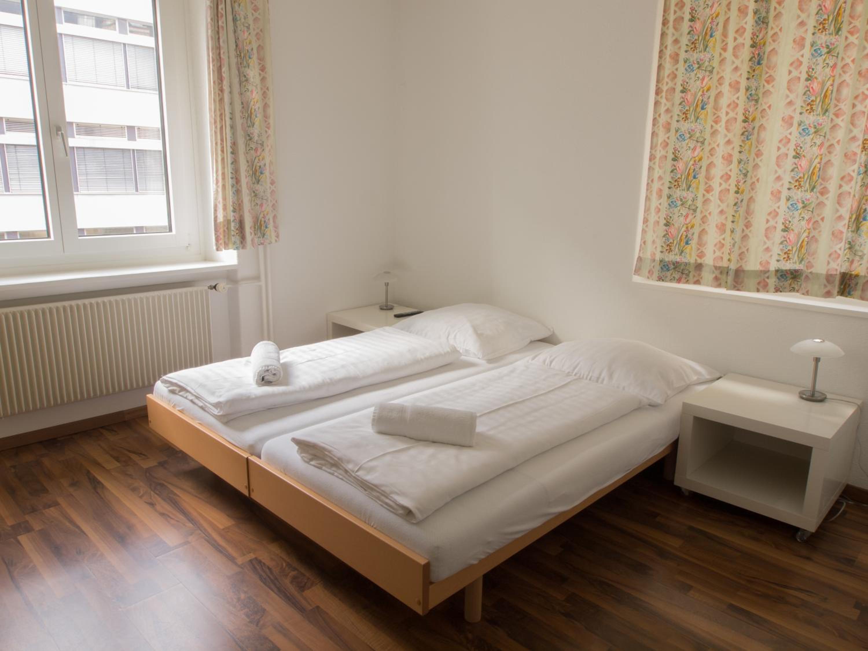 Triple Room with External Private Bathroom